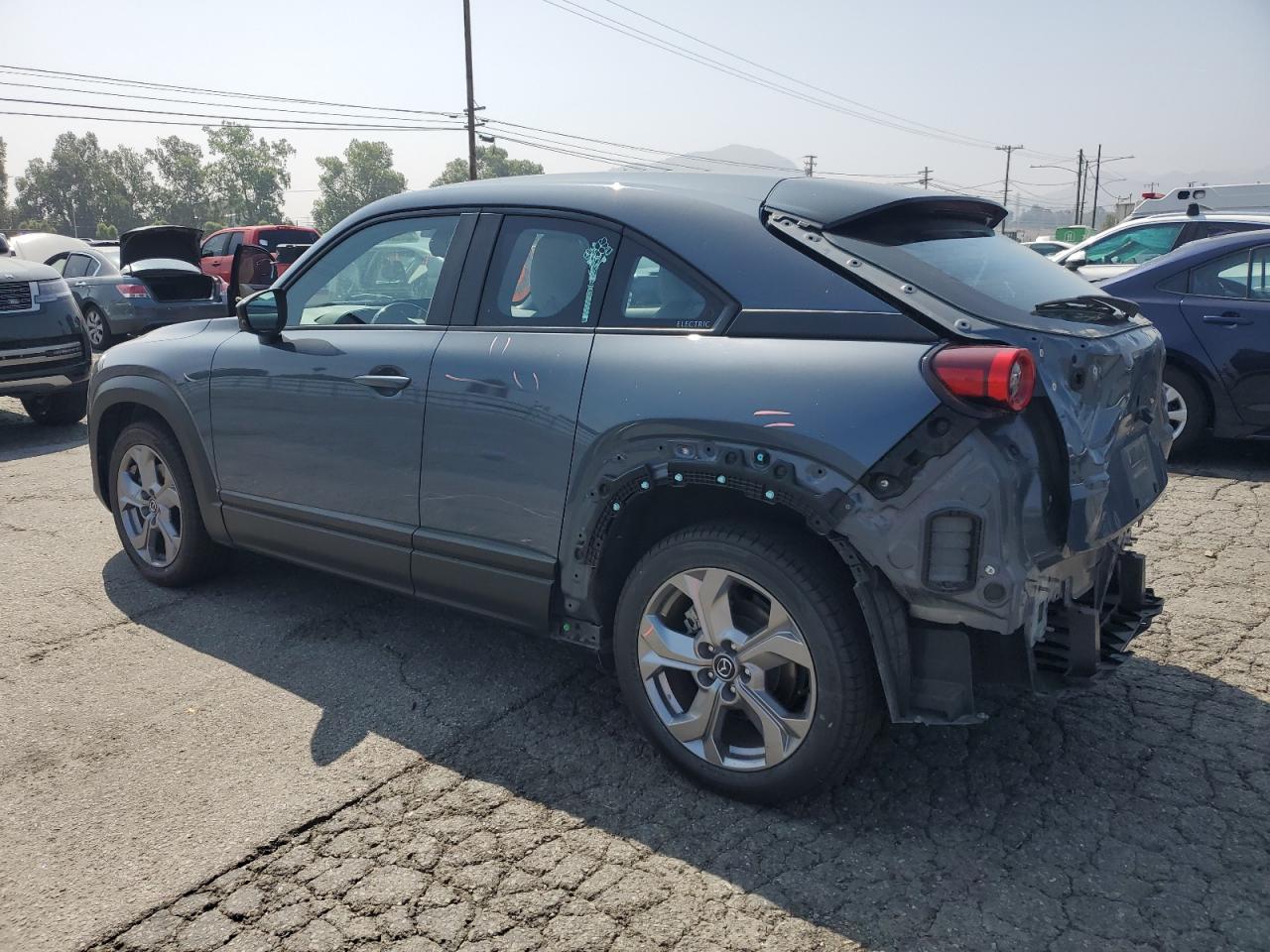 2022 Mazda Mx-30 Premium   Gray vin: JM1DRACB7N0100677