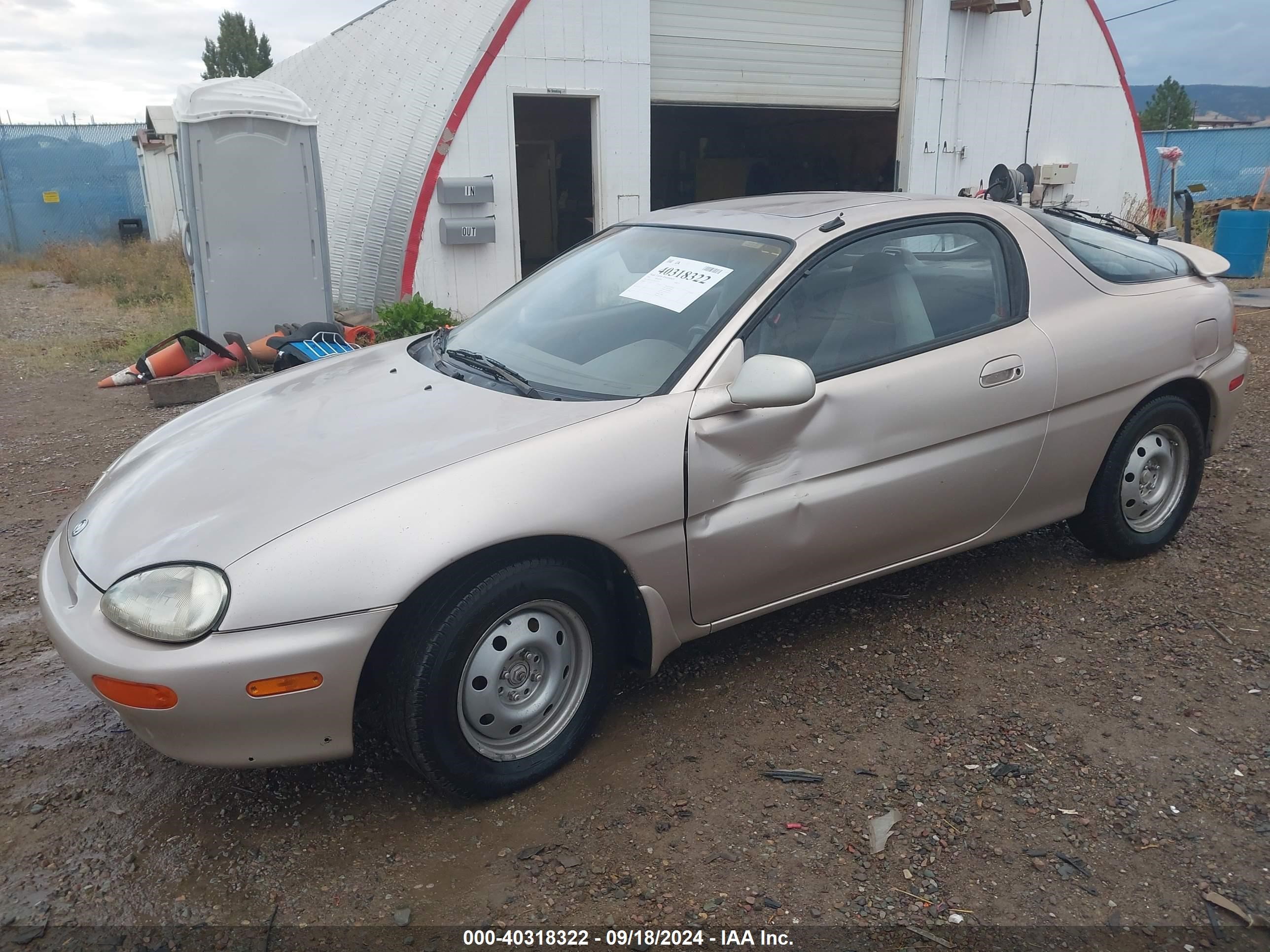 1992 Mazda Mx-3 Gs Gold vin: JM1EC4325N0134379