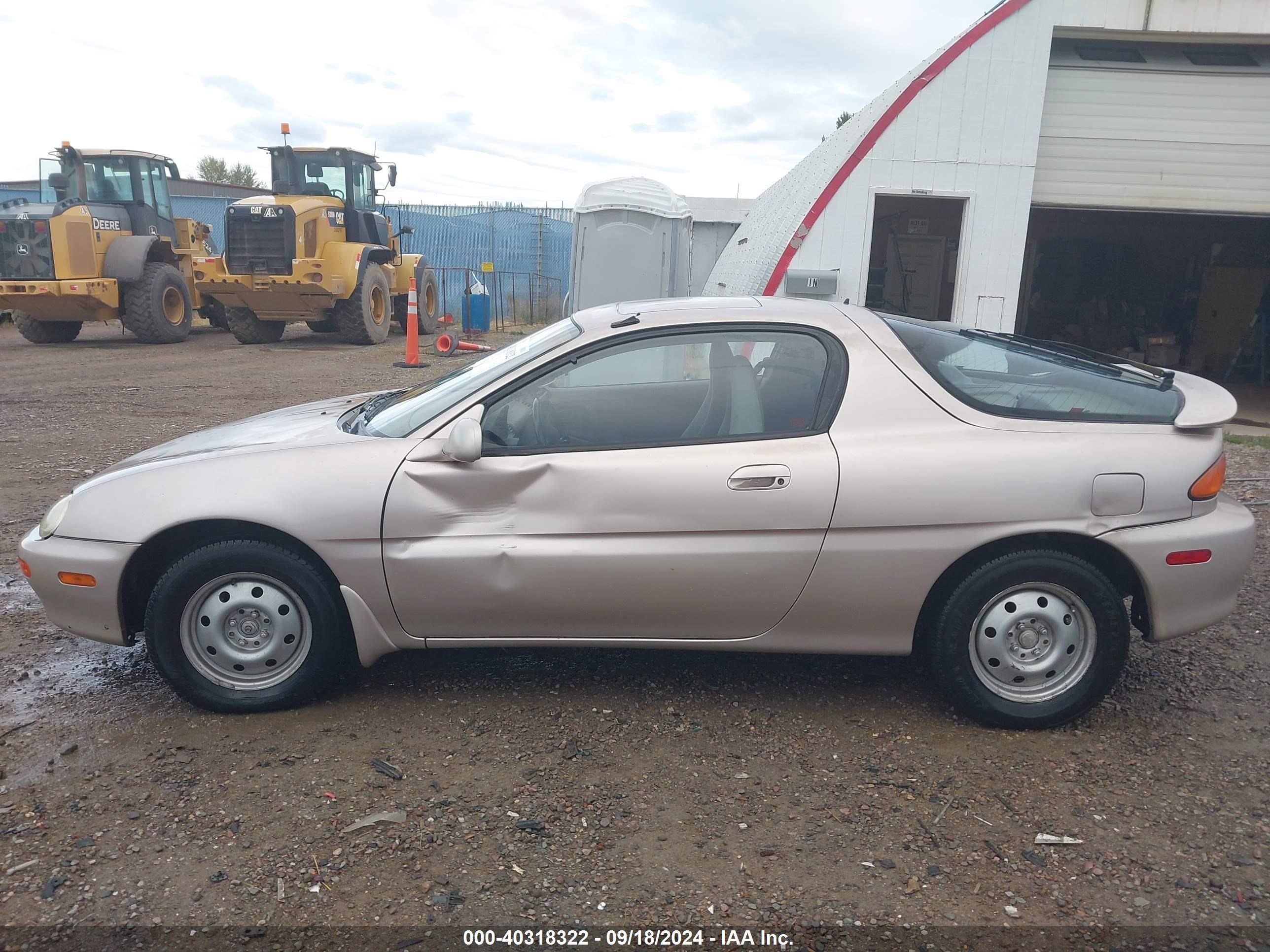 1992 Mazda Mx-3 Gs Gold vin: JM1EC4325N0134379
