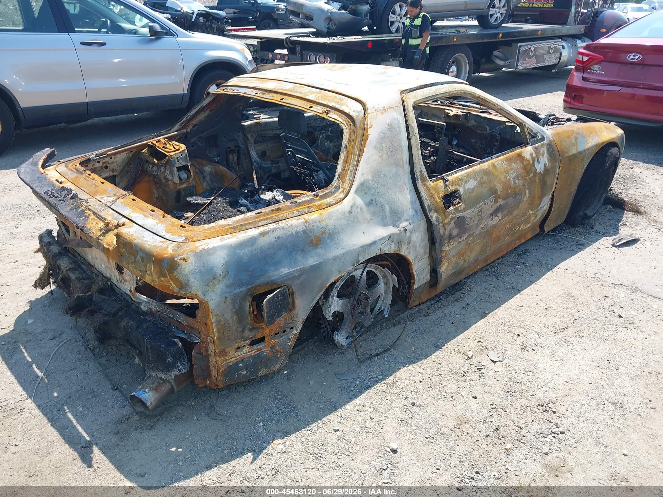 1987 Mazda Rx7   White vin: JM1FC3318H0520188