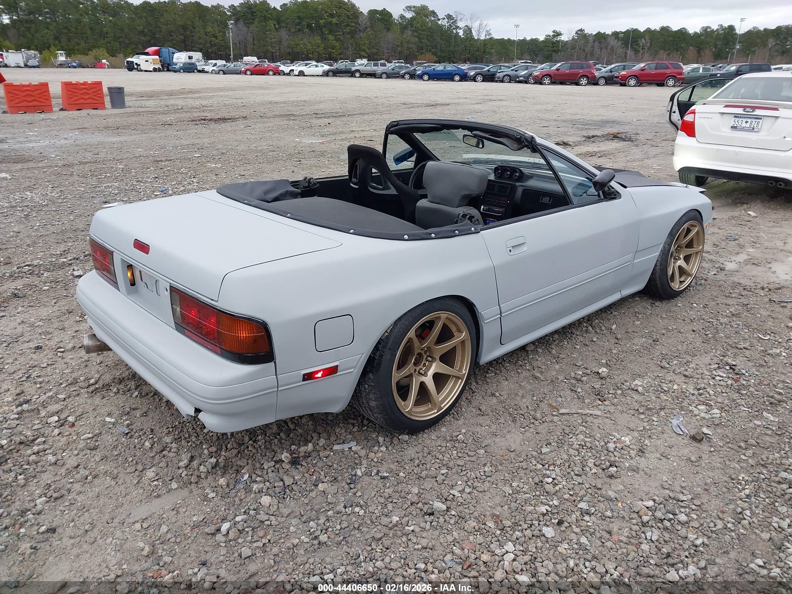 1990 Mazda Rx7   Gray vin: JM1FC3521L0712695