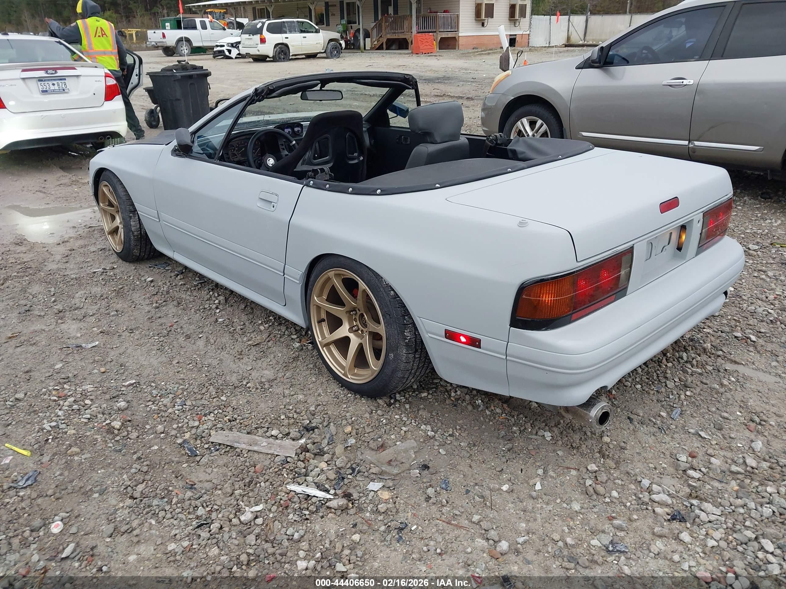 1990 Mazda Rx7   Gray vin: JM1FC3521L0712695