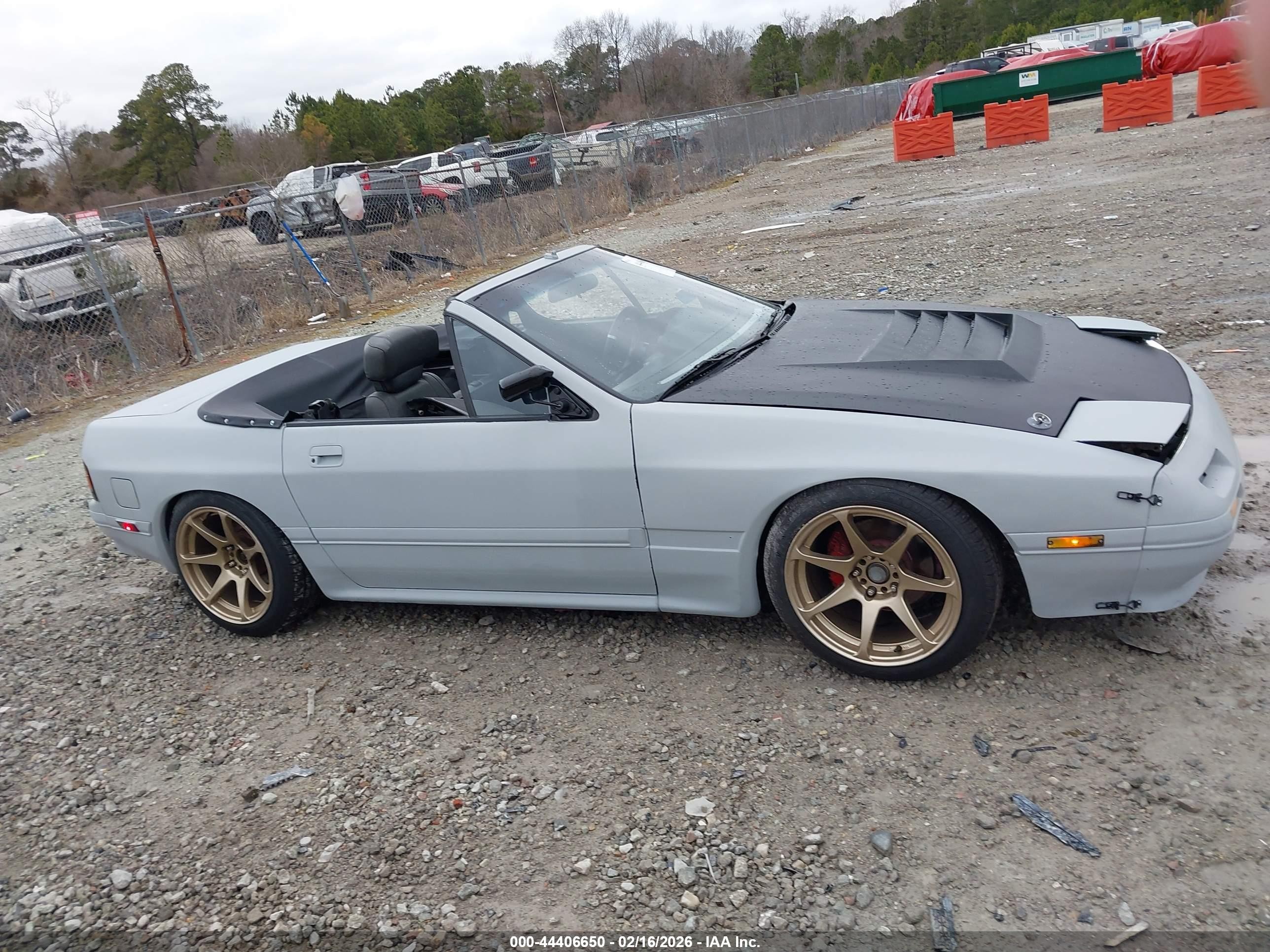 1990 Mazda Rx7   Gray vin: JM1FC3521L0712695