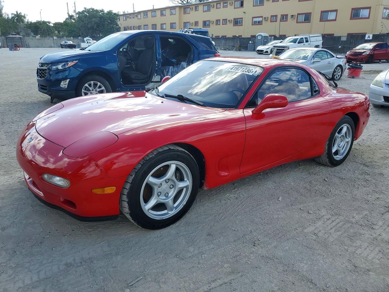 JM1FD3318P0210439