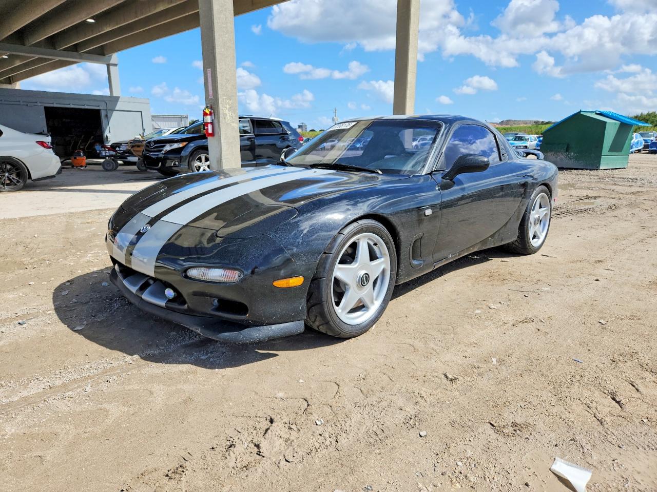 JM1FD3319P0208019