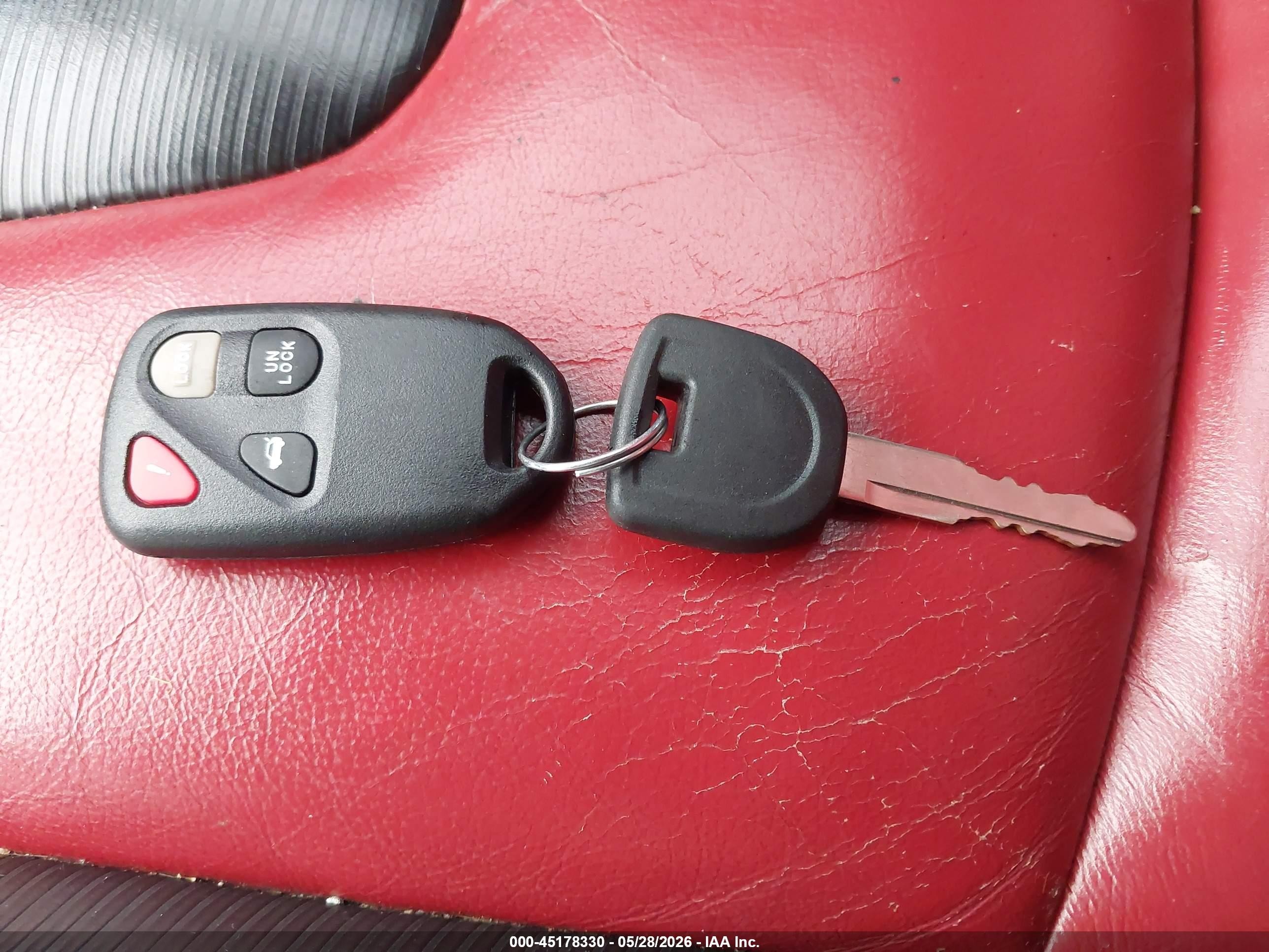 2004 Mazda Rx-8 6 Speed Manual Черный vin: JM1FE173940100573