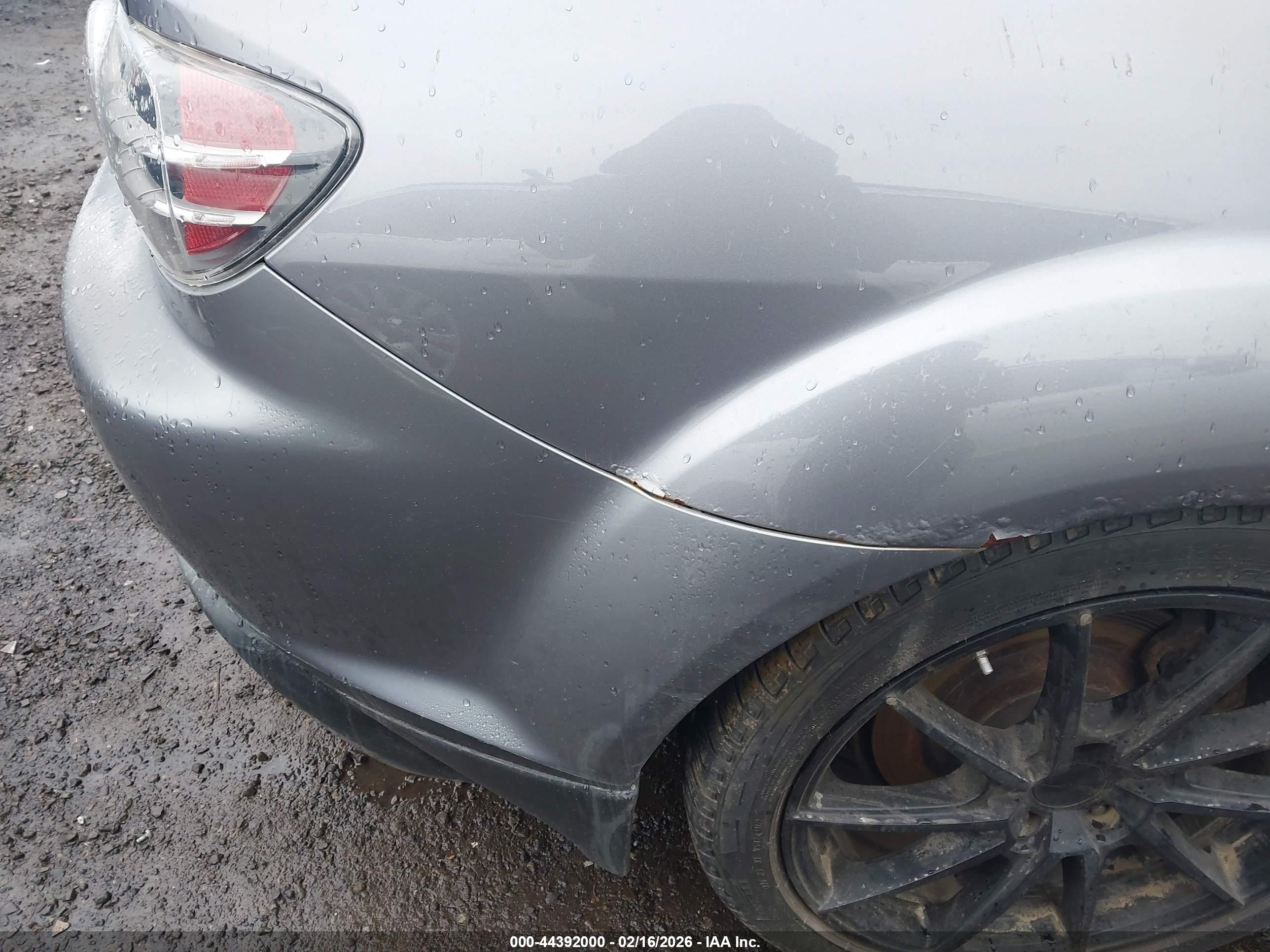 2004 Mazda Rx-8 Sport Automatic Silver vin: JM1FE17N740104350
