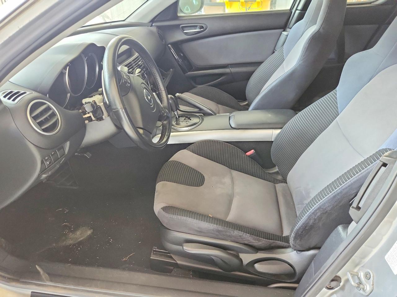 2004 Mazda Rx8 Silver vin: JM1FE17N740136540