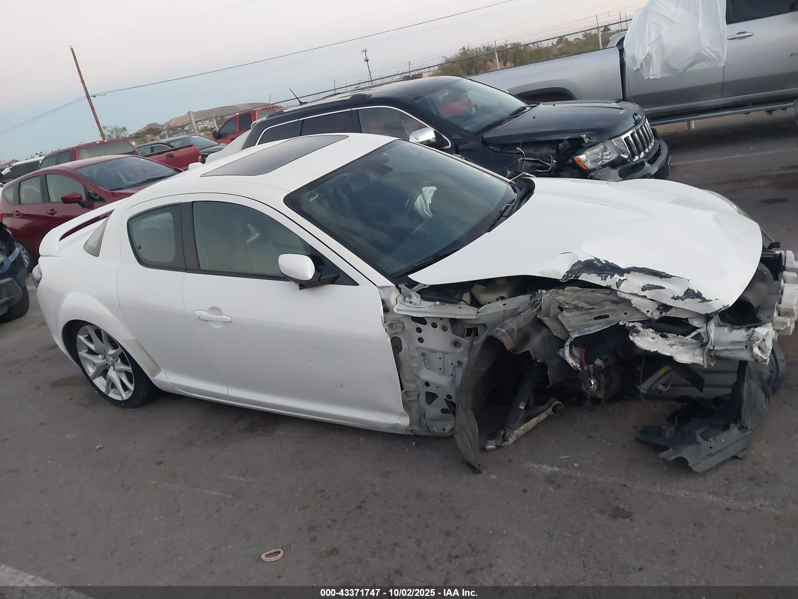 2009 Mazda Rx-8 Grand Touring White vin: JM1FE17P190401025