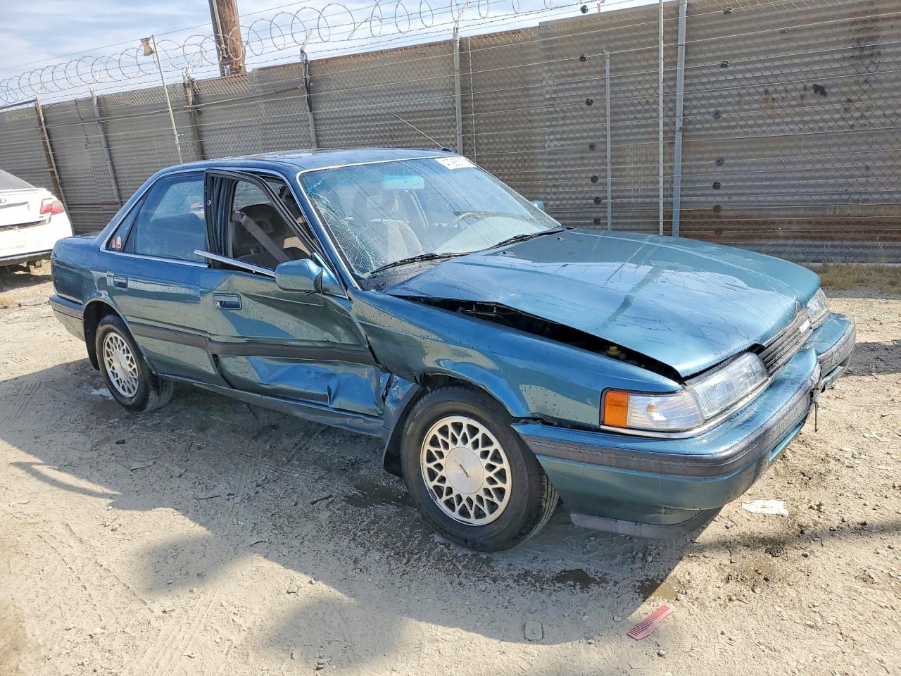 1991 Mazda 626 Dx Зеленый vin: JM1GD2223M1911159