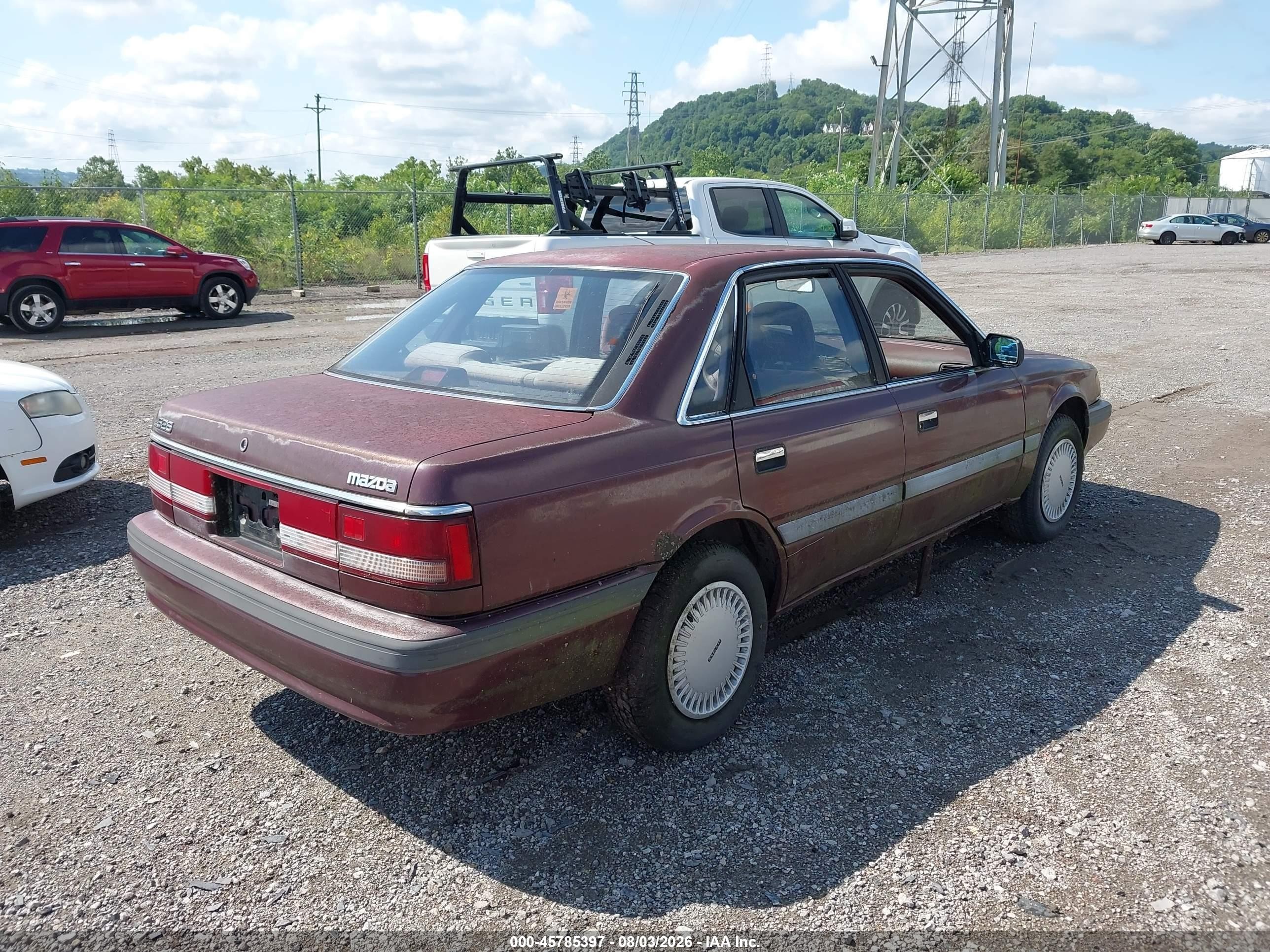1989 Mazda 626   Burgundy vin: JM1GD2224K1725479