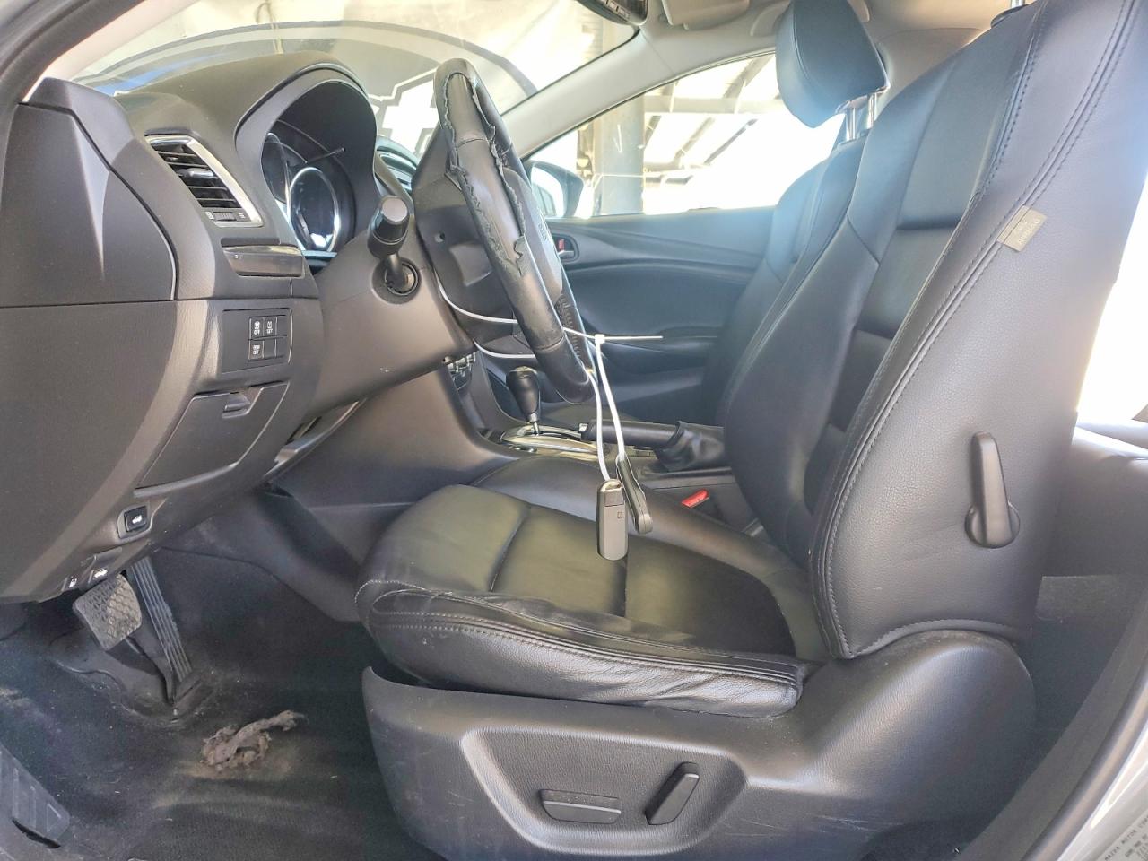 2014 Mazda 6 Touring Silver vin: JM1GJ1T53E1106596