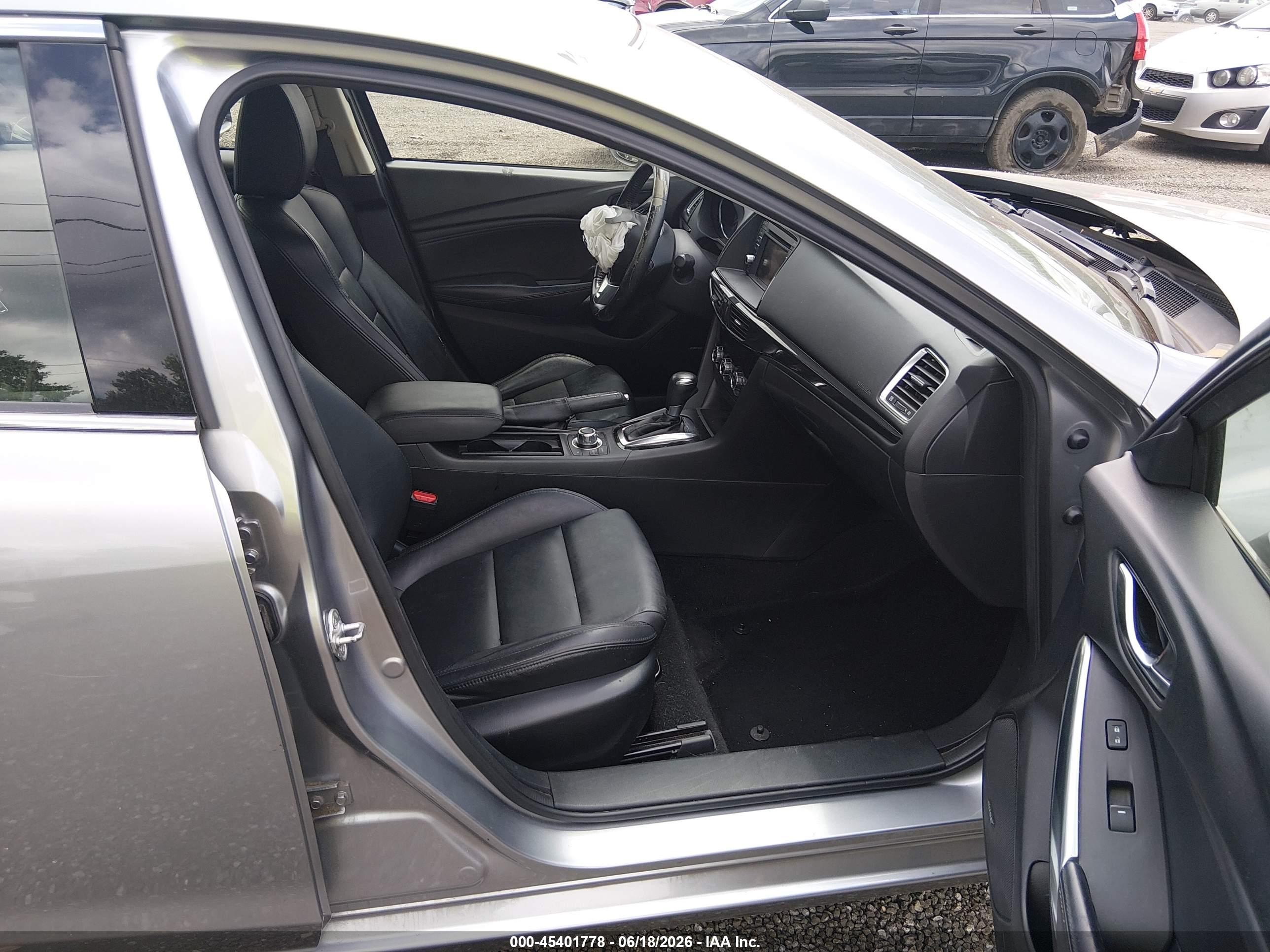 2015 Mazda Mazda6 I Touring Silver vin: JM1GJ1T53F1208370