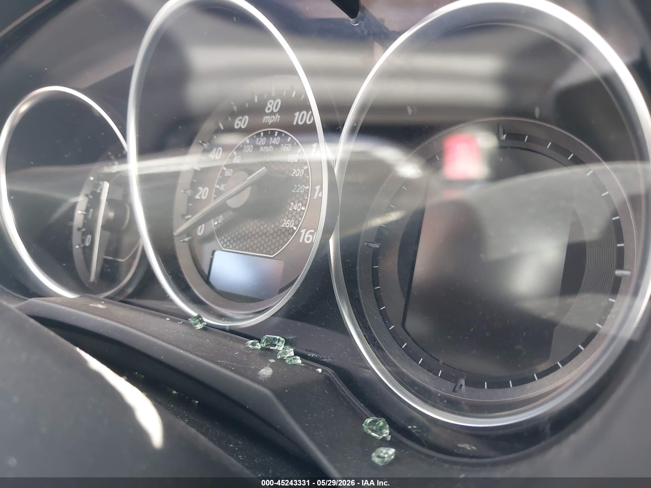 2014 Mazda Mazda6 I Touring White vin: JM1GJ1T55E1109855