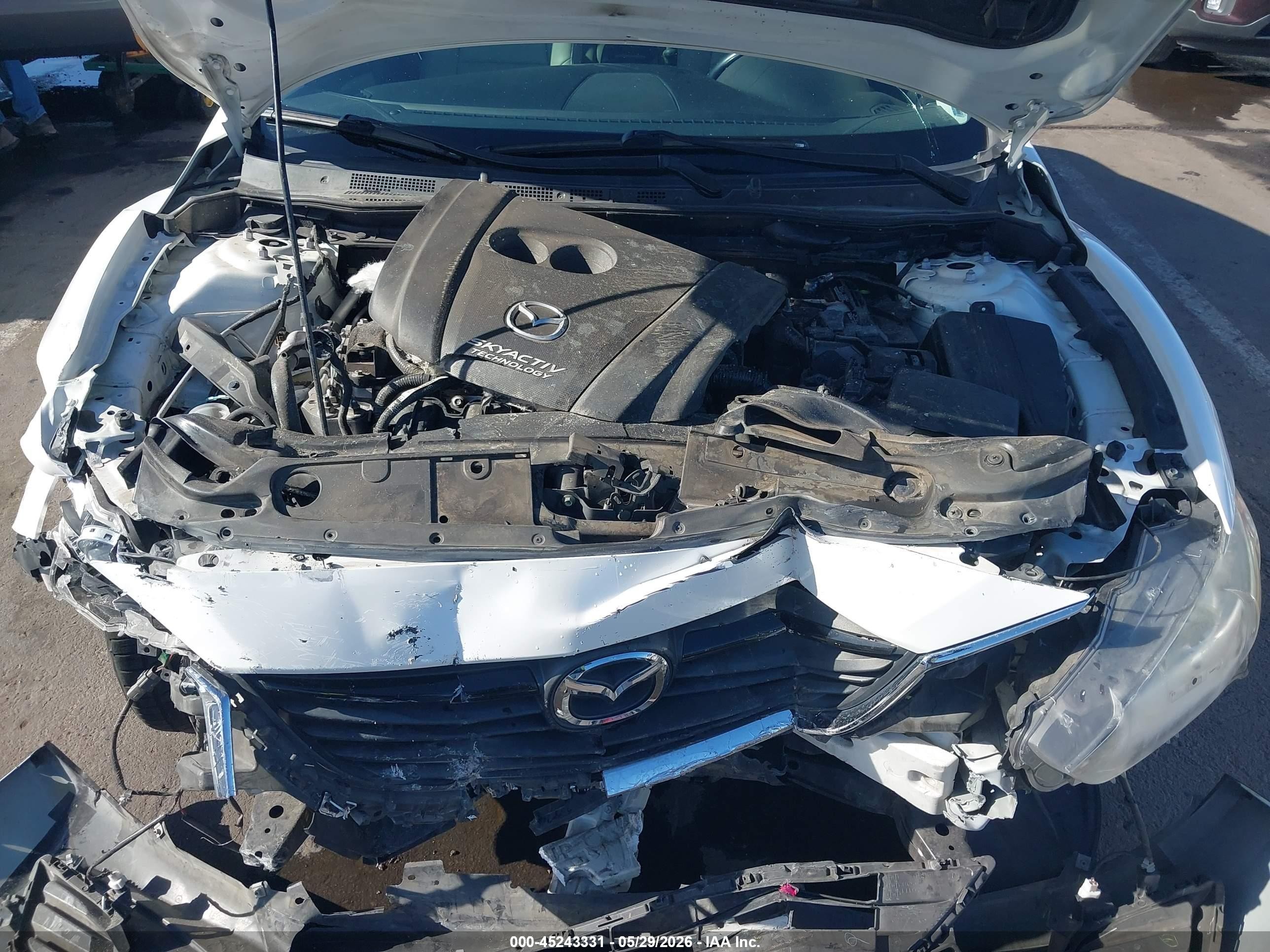2014 Mazda Mazda6 I Touring White vin: JM1GJ1T55E1109855