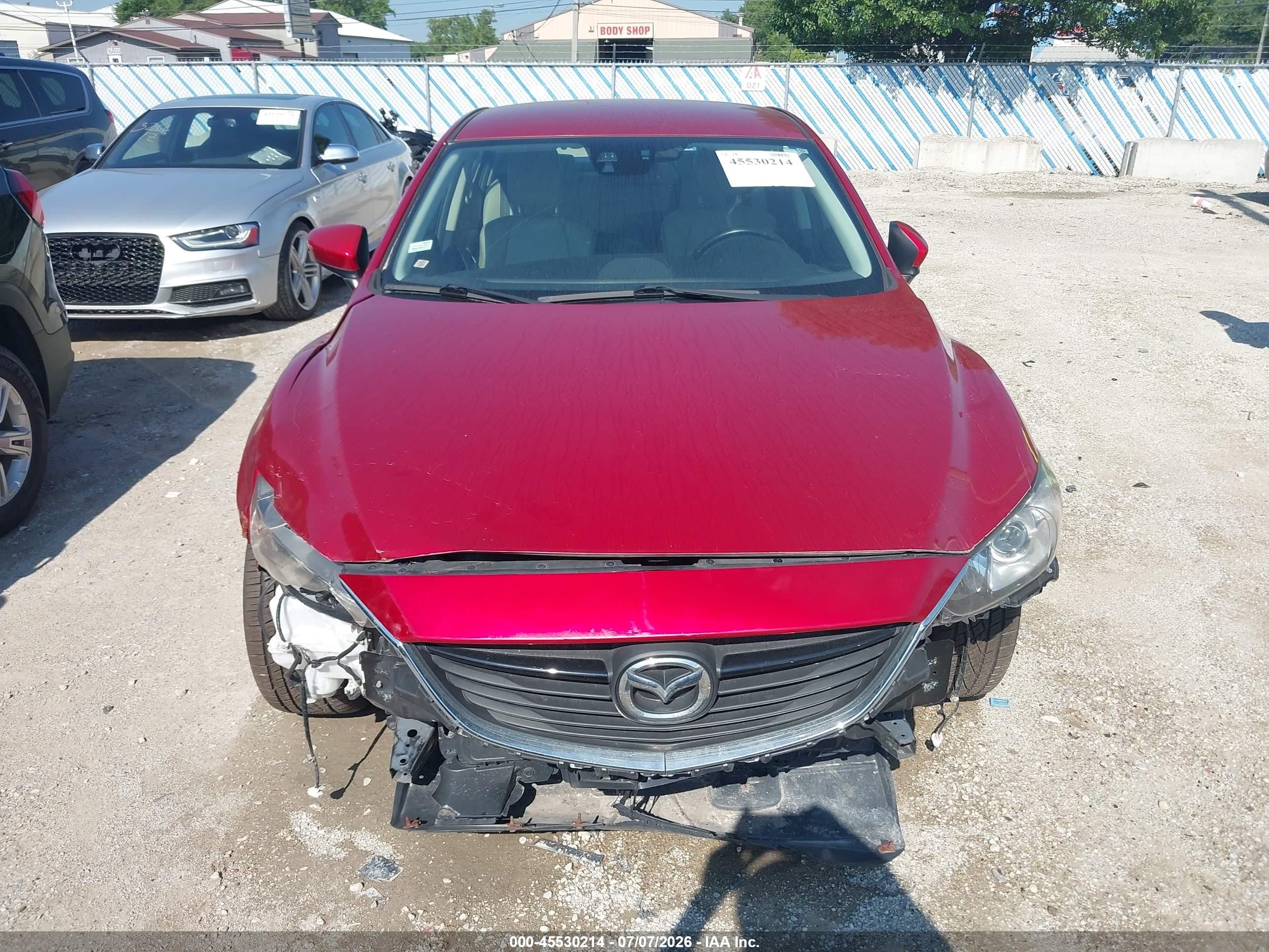 2014 Mazda Mazda6 I Touring Red vin: JM1GJ1T62E1120756