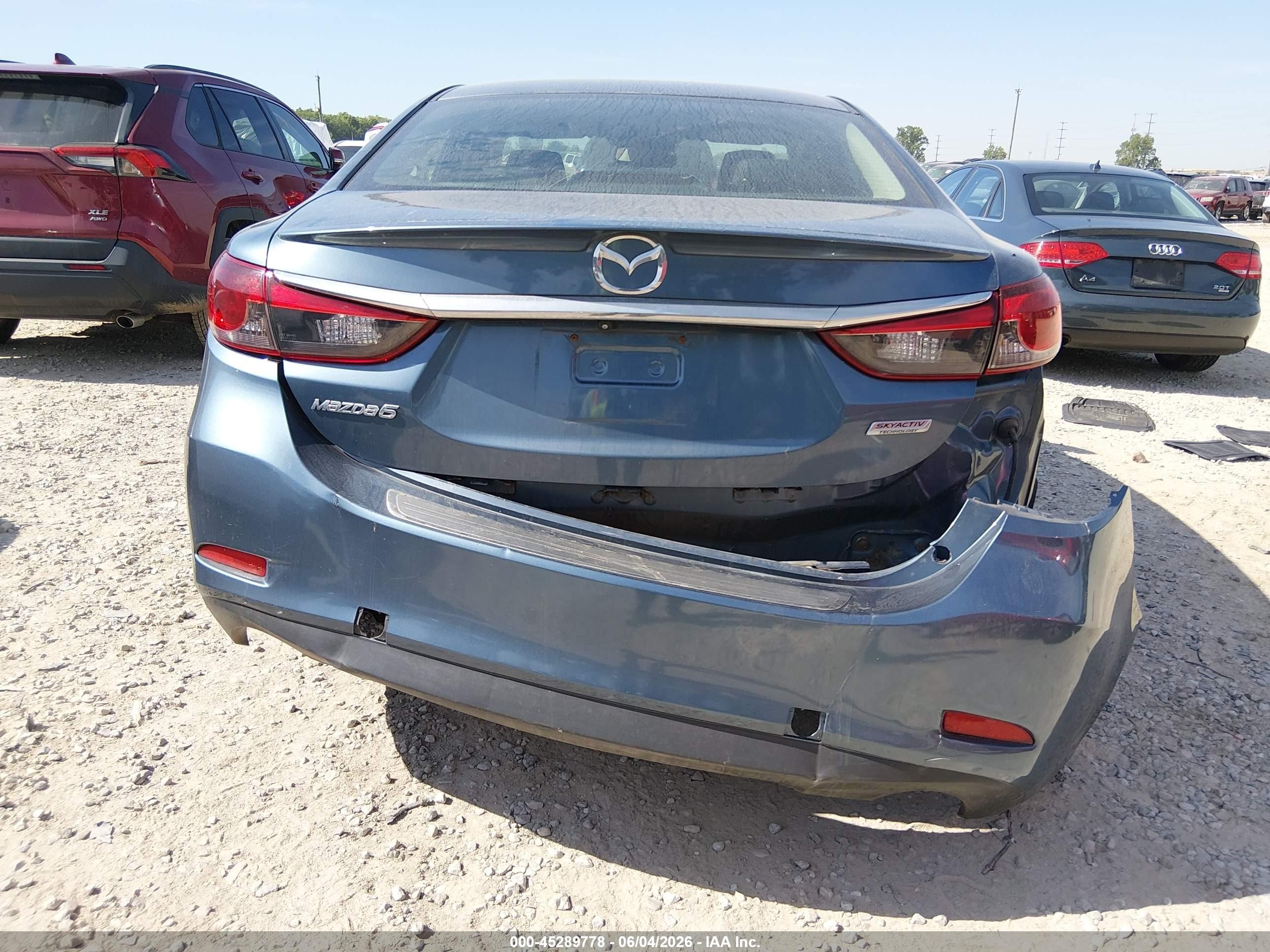 2014 Mazda Mazda6 I Touring Light Blue vin: JM1GJ1T64E1126350