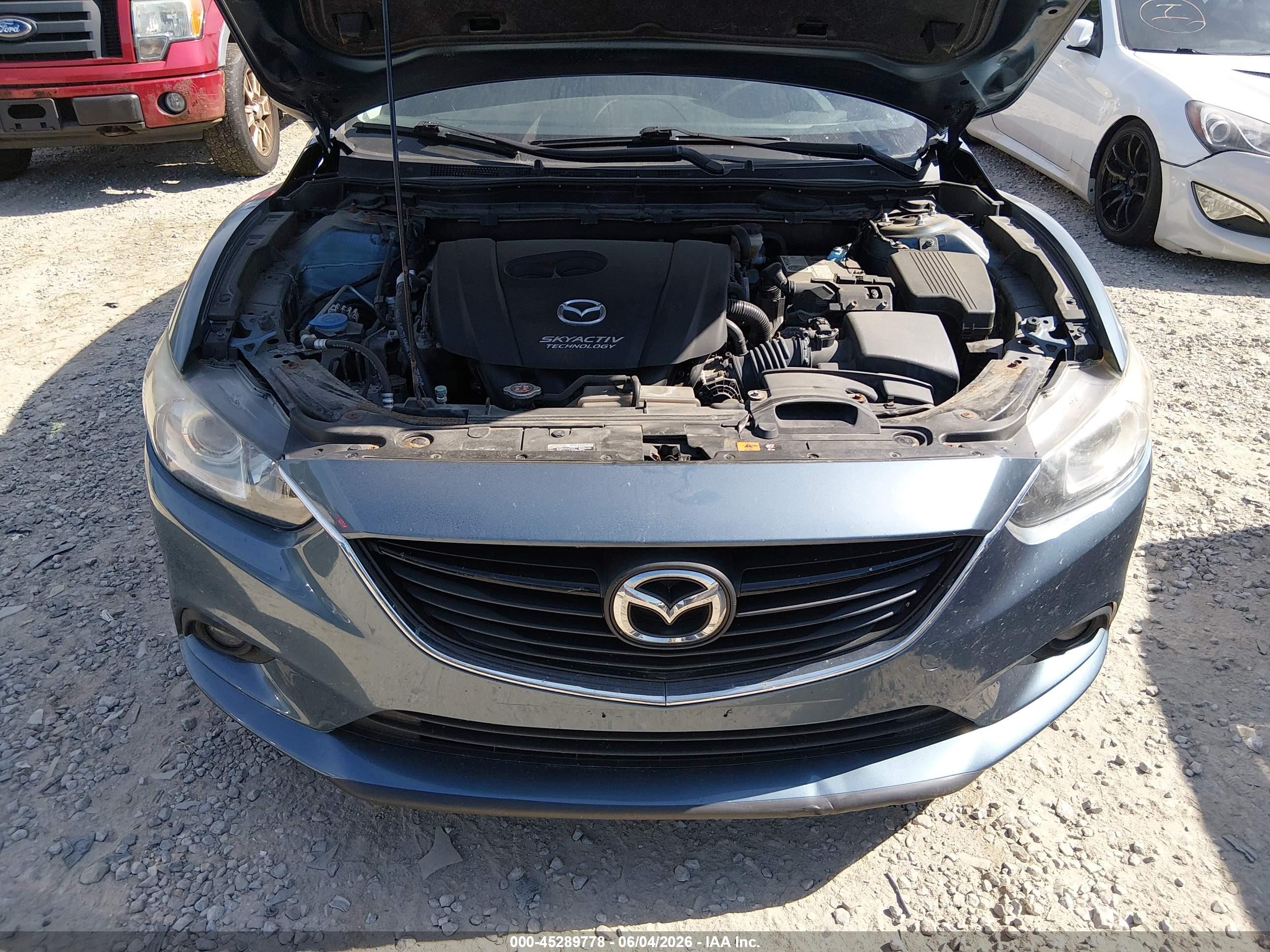 2014 Mazda Mazda6 I Touring Light Blue vin: JM1GJ1T64E1126350
