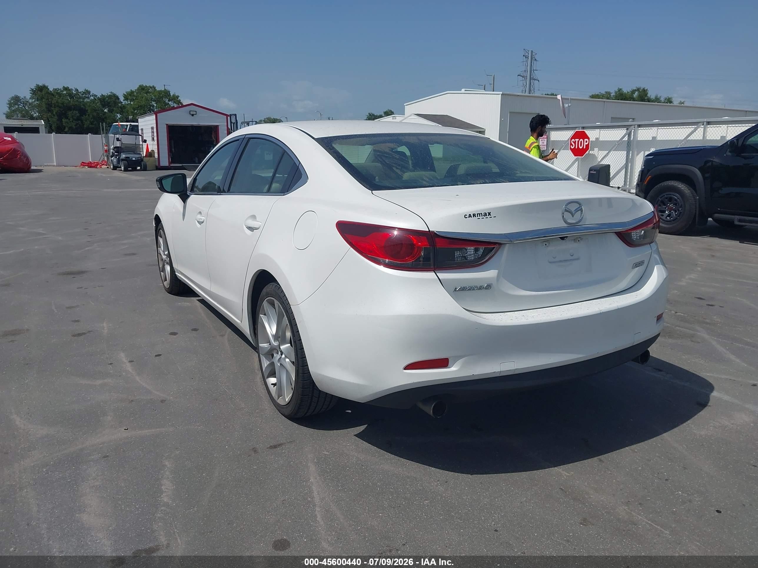2014 Mazda Mazda6 I Touring White vin: JM1GJ1T64E1133041