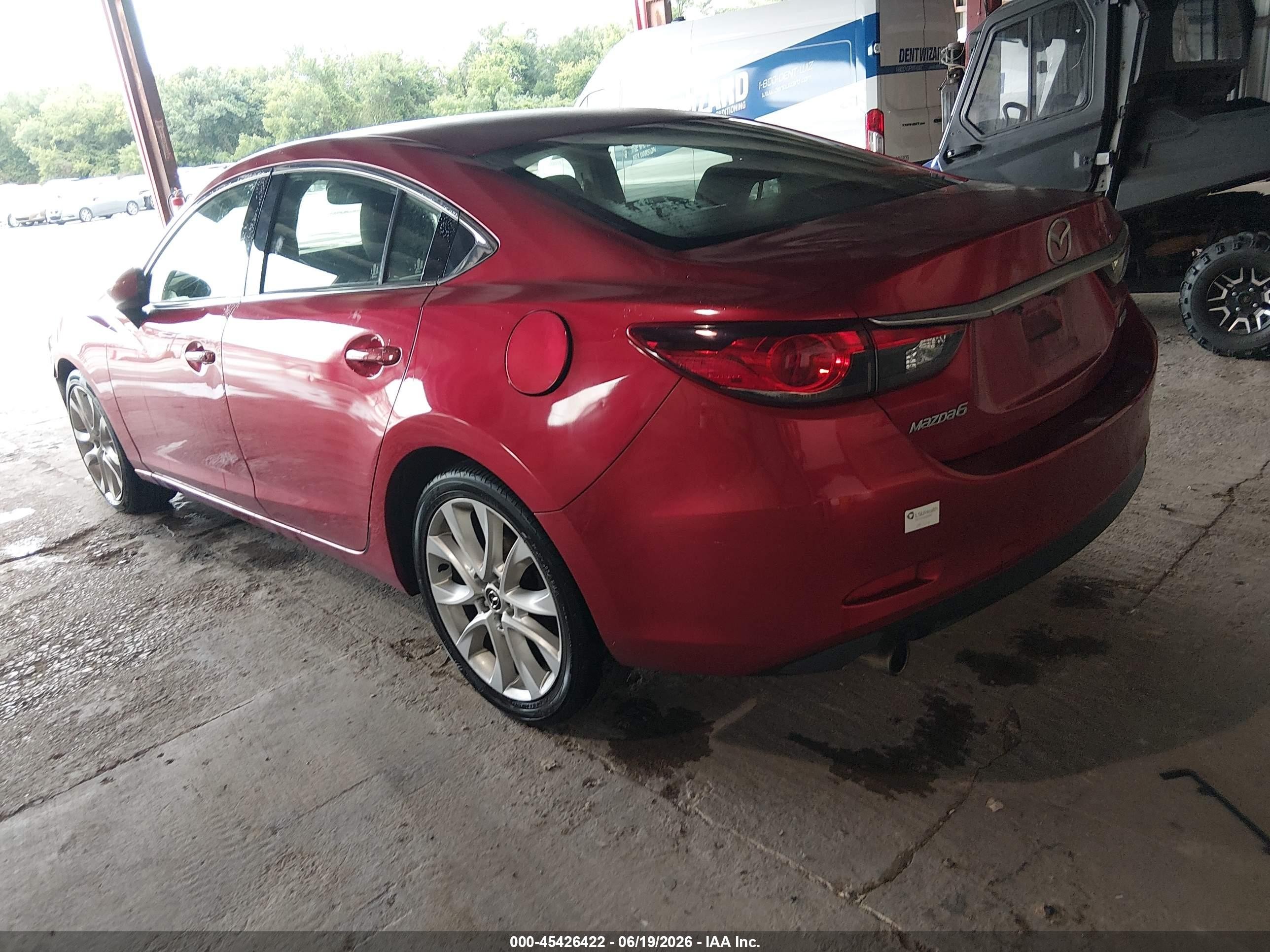 2014 Mazda Mazda6 I Touring Red vin: JM1GJ1T64E1143908