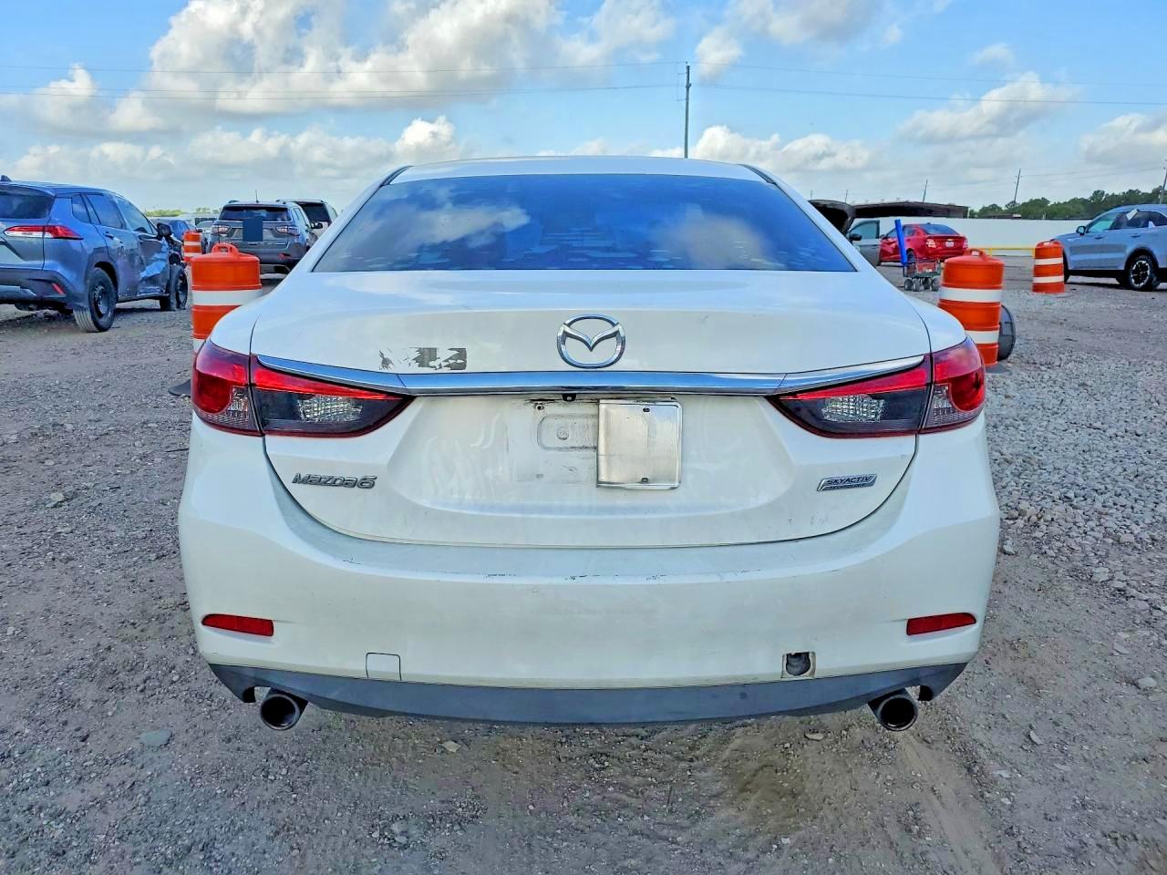2014 Mazda 6 Touring White vin: JM1GJ1T65E1135641