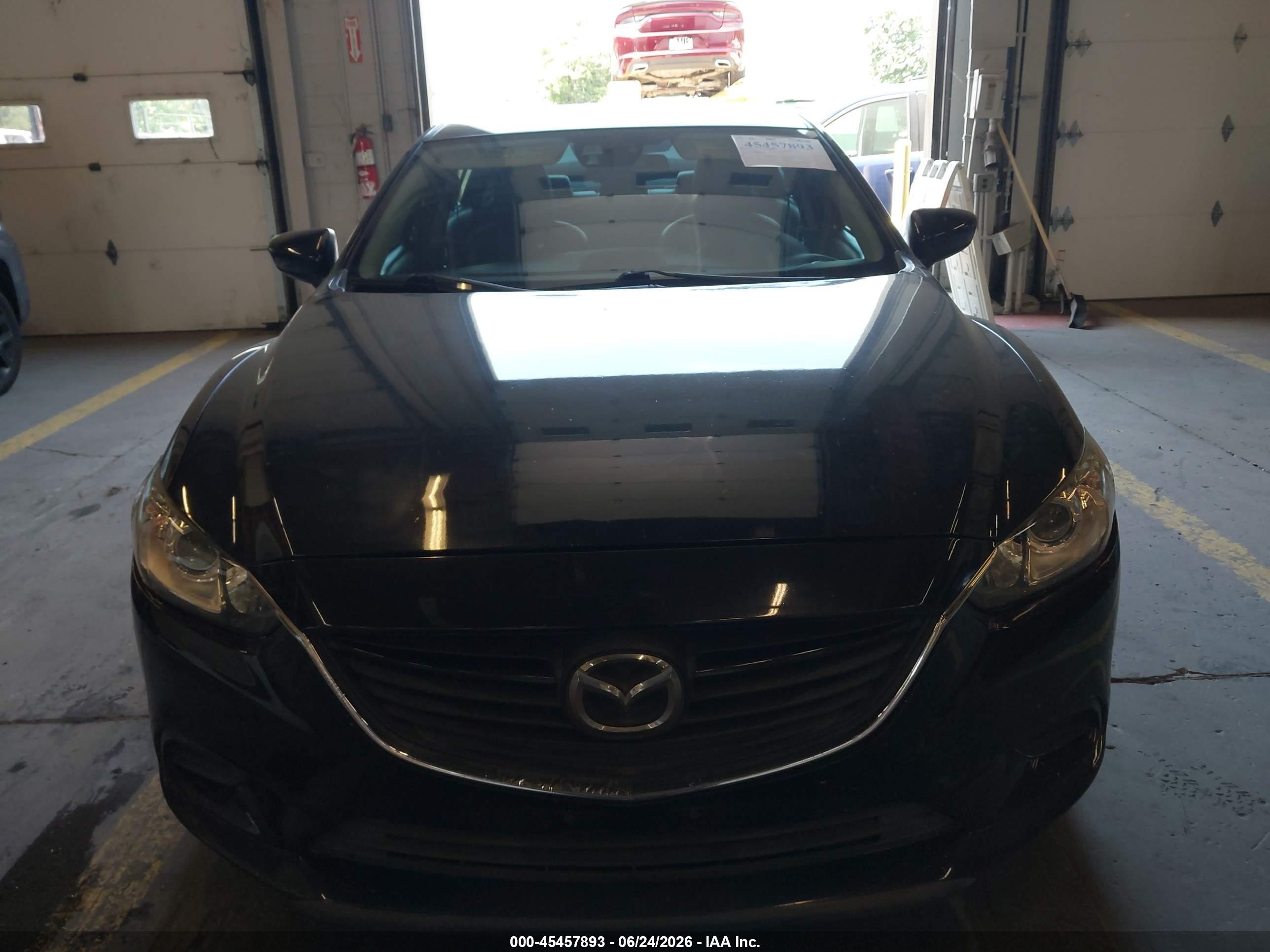2014 Mazda Mazda6 I Touring Black vin: JM1GJ1T66E1122137