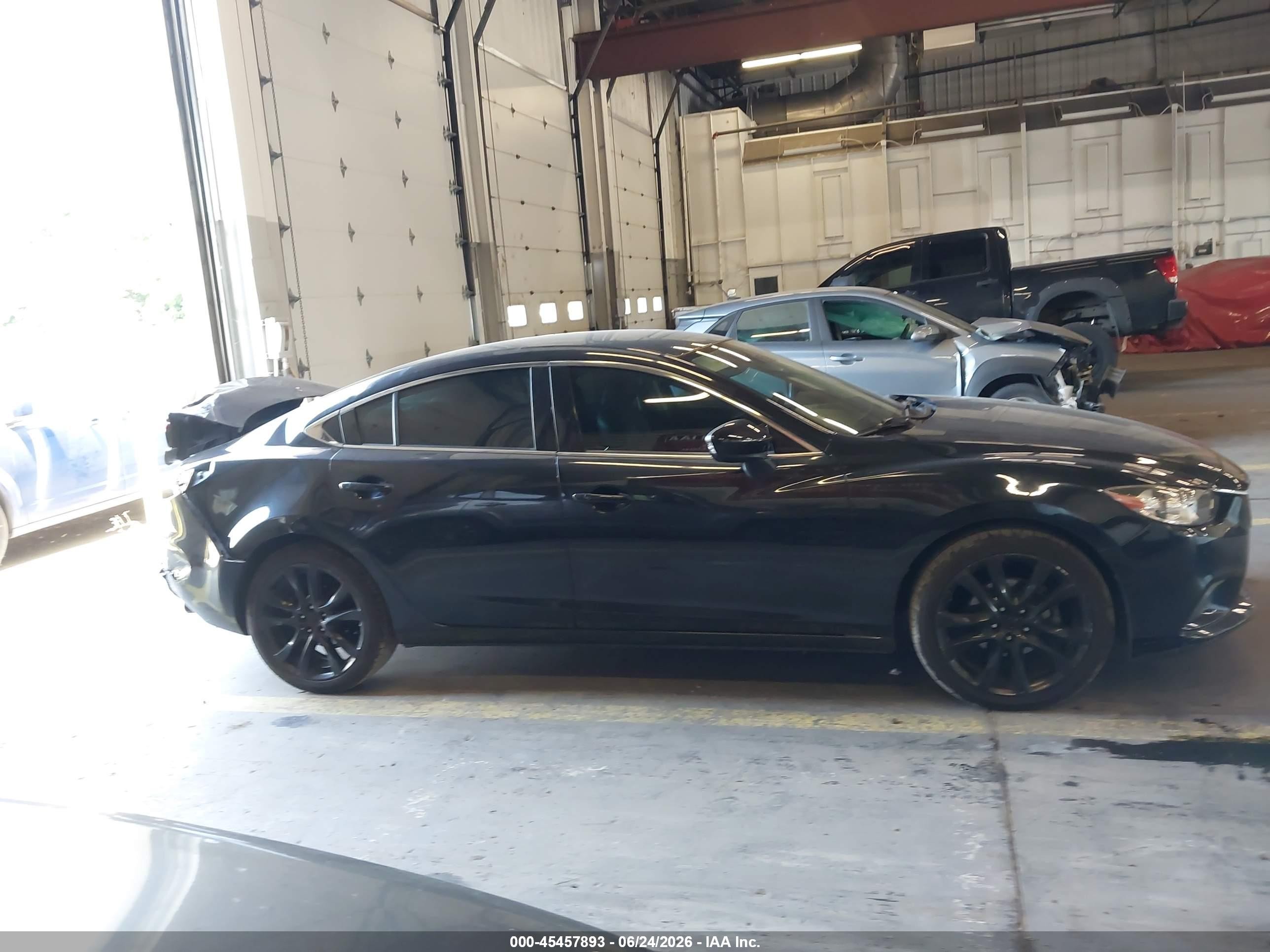 2014 Mazda Mazda6 I Touring Black vin: JM1GJ1T66E1122137