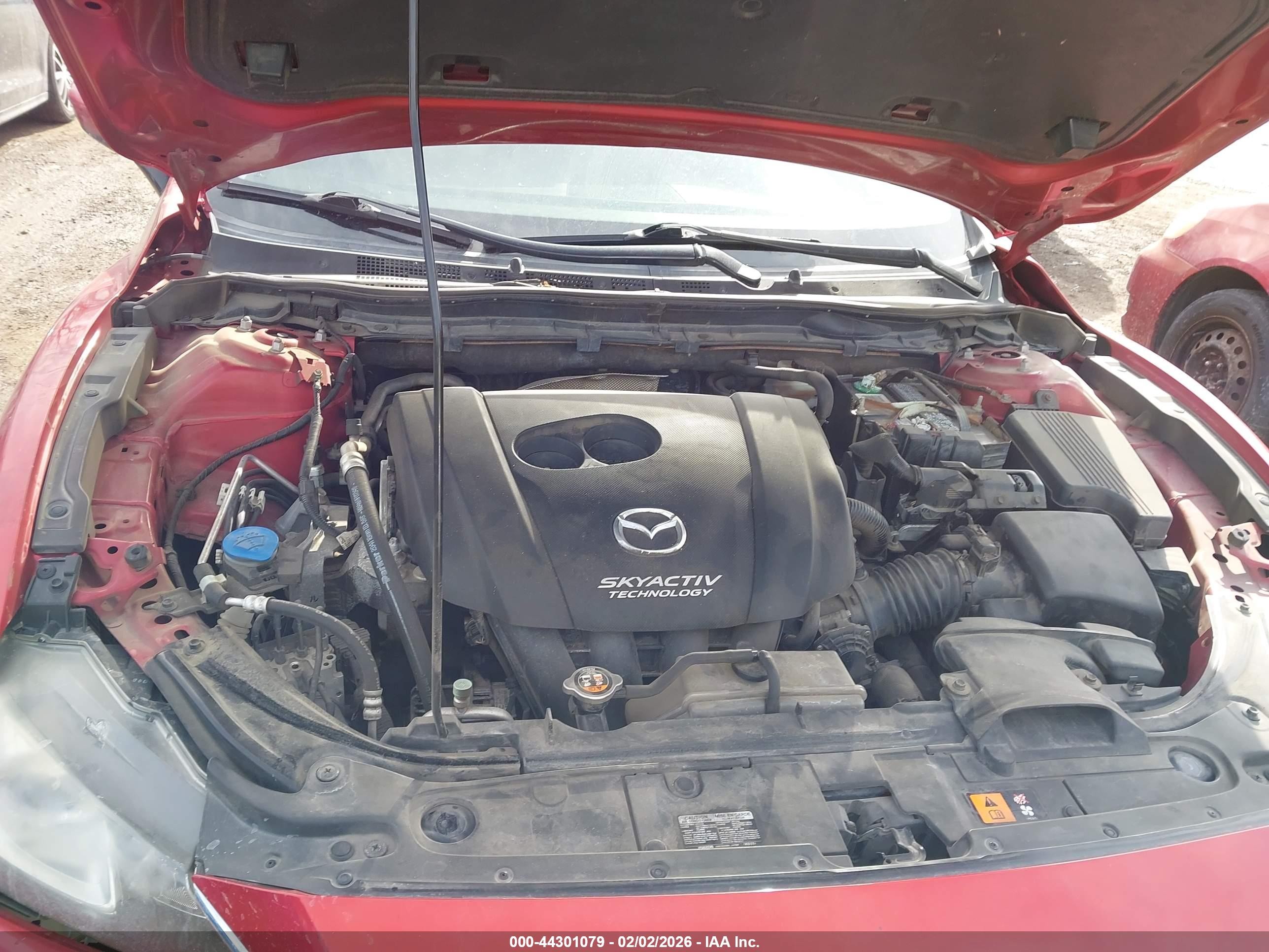 2014 Mazda Mazda6 I Touring Red vin: JM1GJ1T66E1143909