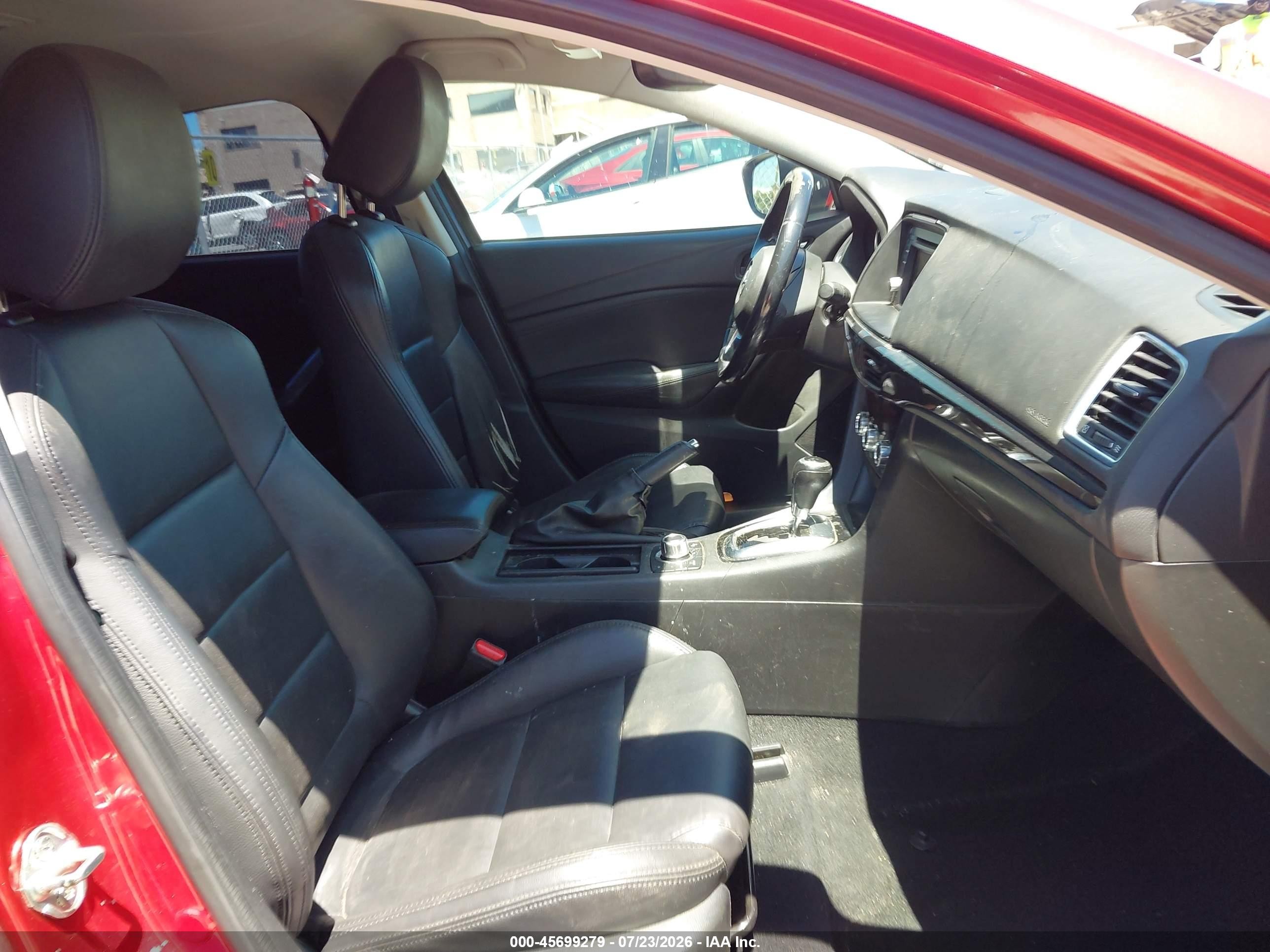 2014 Mazda Mazda6 I Touring Red vin: JM1GJ1T69E1119569