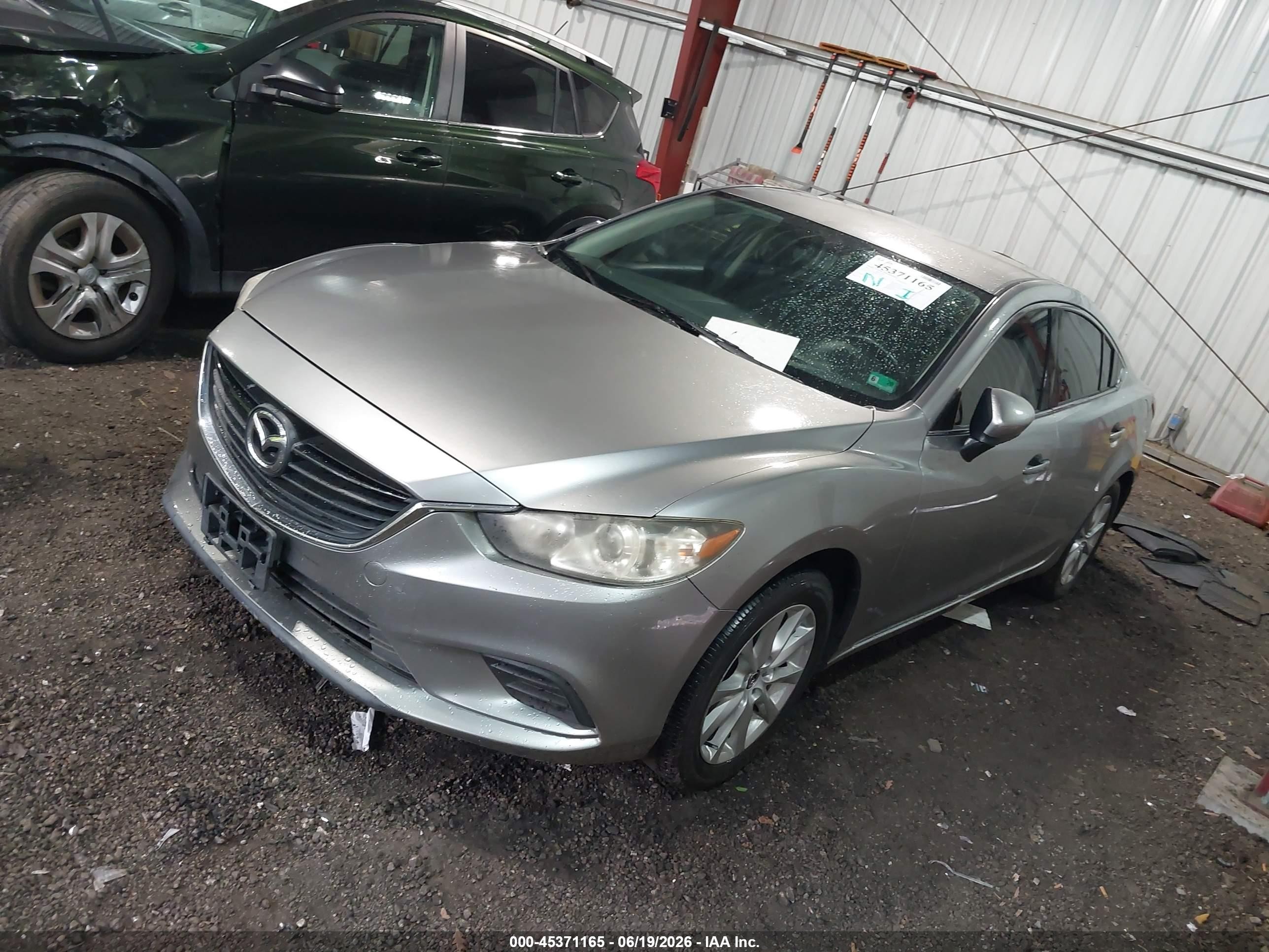 2015 Mazda Mazda6 I Sport Silver vin: JM1GJ1U50F1210057