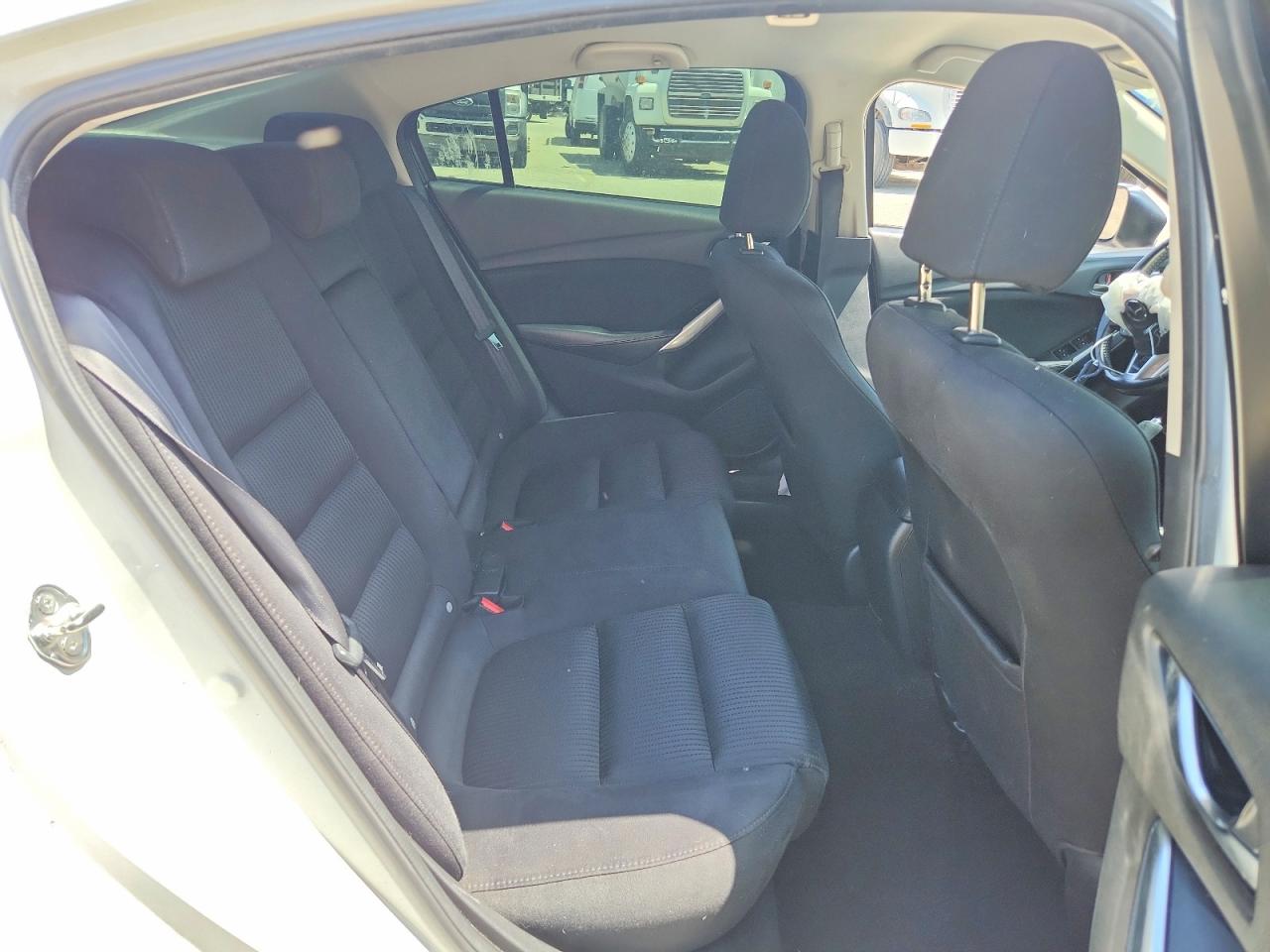 2015 Mazda 6 Sport White vin: JM1GJ1U52F1224381