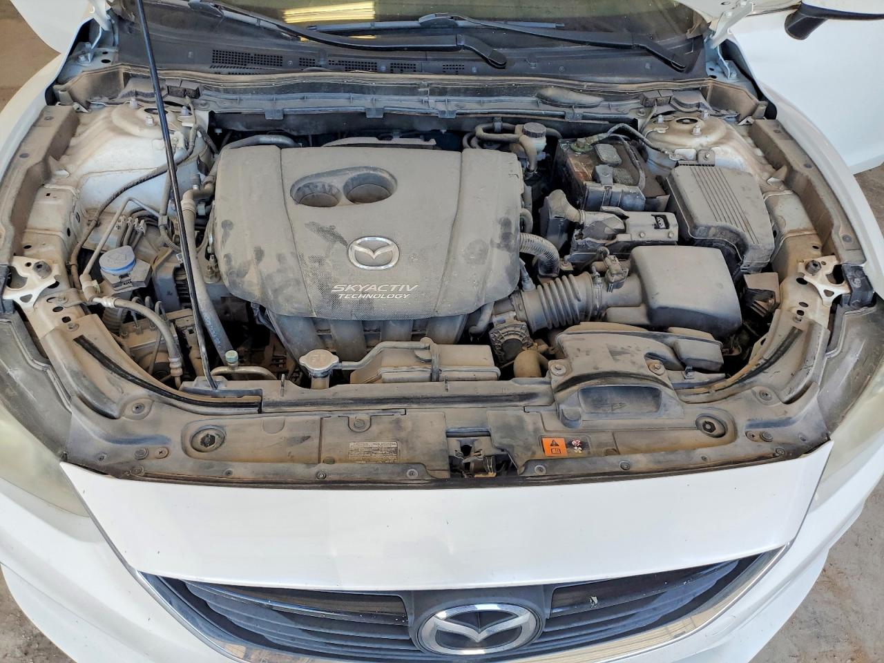 2015 Mazda 6 Sport White vin: JM1GJ1U53F1196736