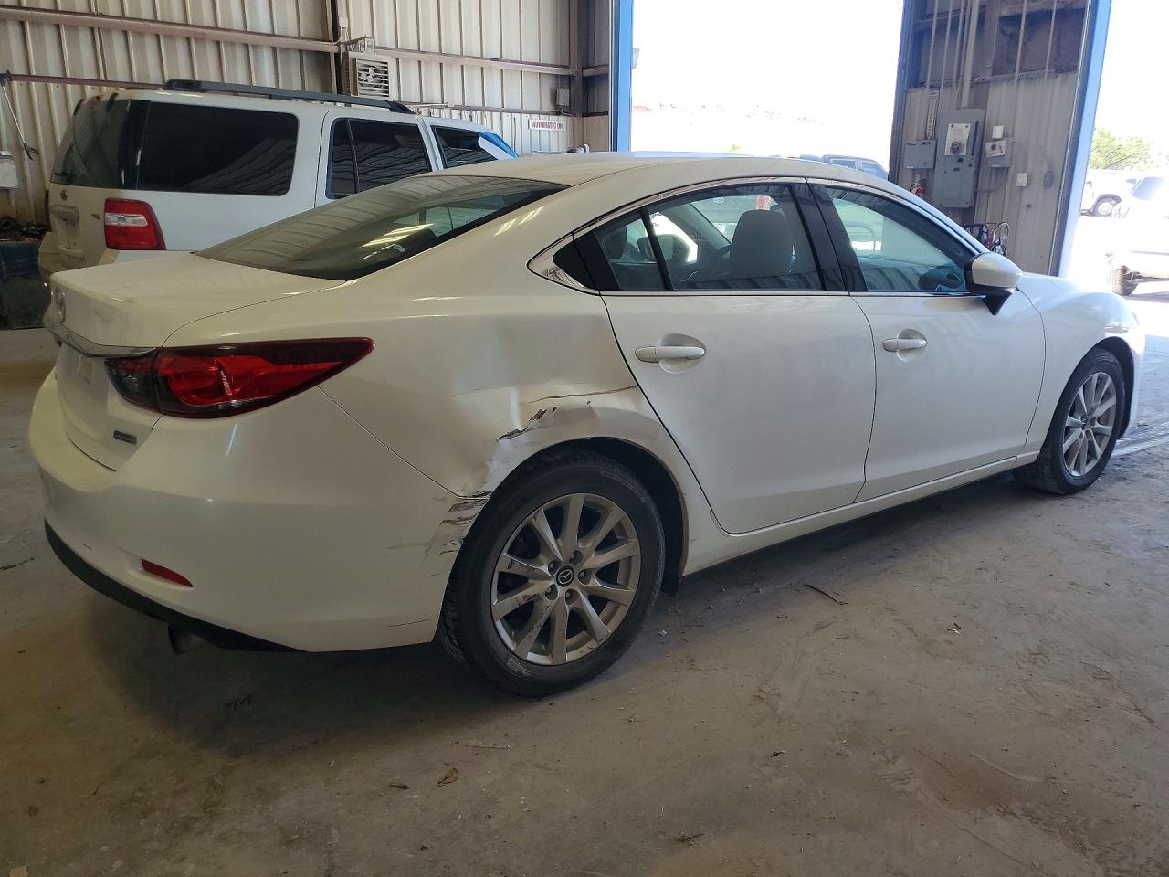 2015 Mazda 6 Sport White vin: JM1GJ1U53F1196736