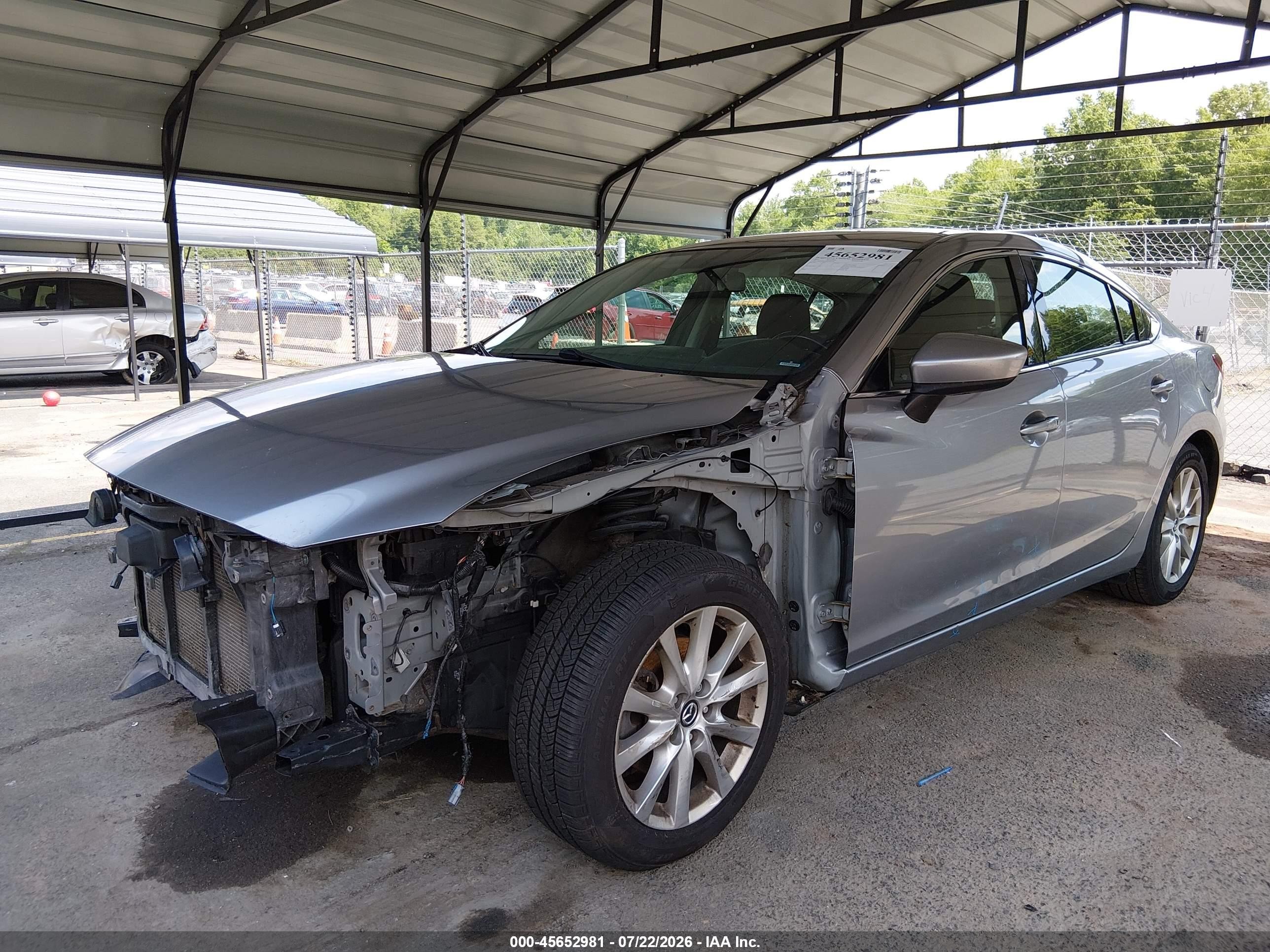 2015 Mazda Mazda6 I Sport Silver vin: JM1GJ1U53F1221778
