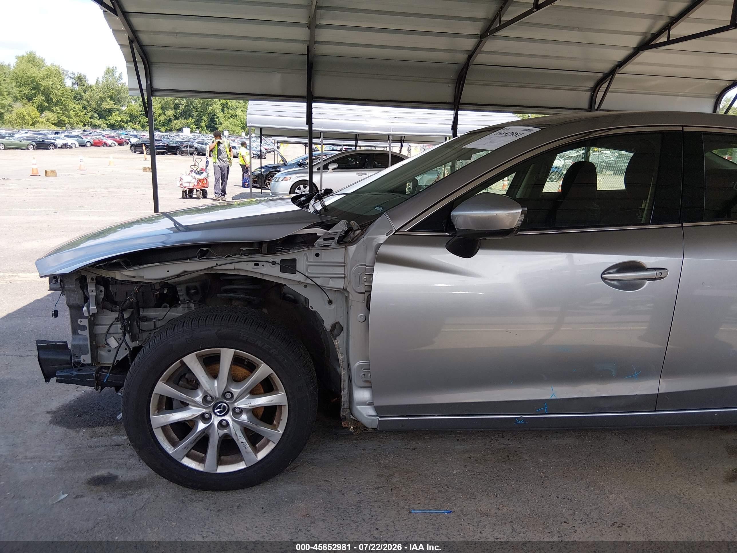 2015 Mazda Mazda6 I Sport Silver vin: JM1GJ1U53F1221778