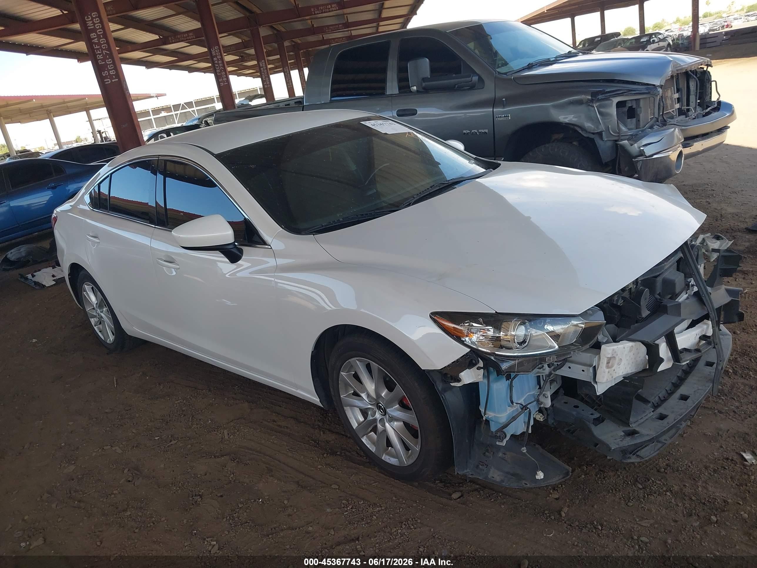 2015 Mazda Mazda6 I Sport White vin: JM1GJ1U54F1203497