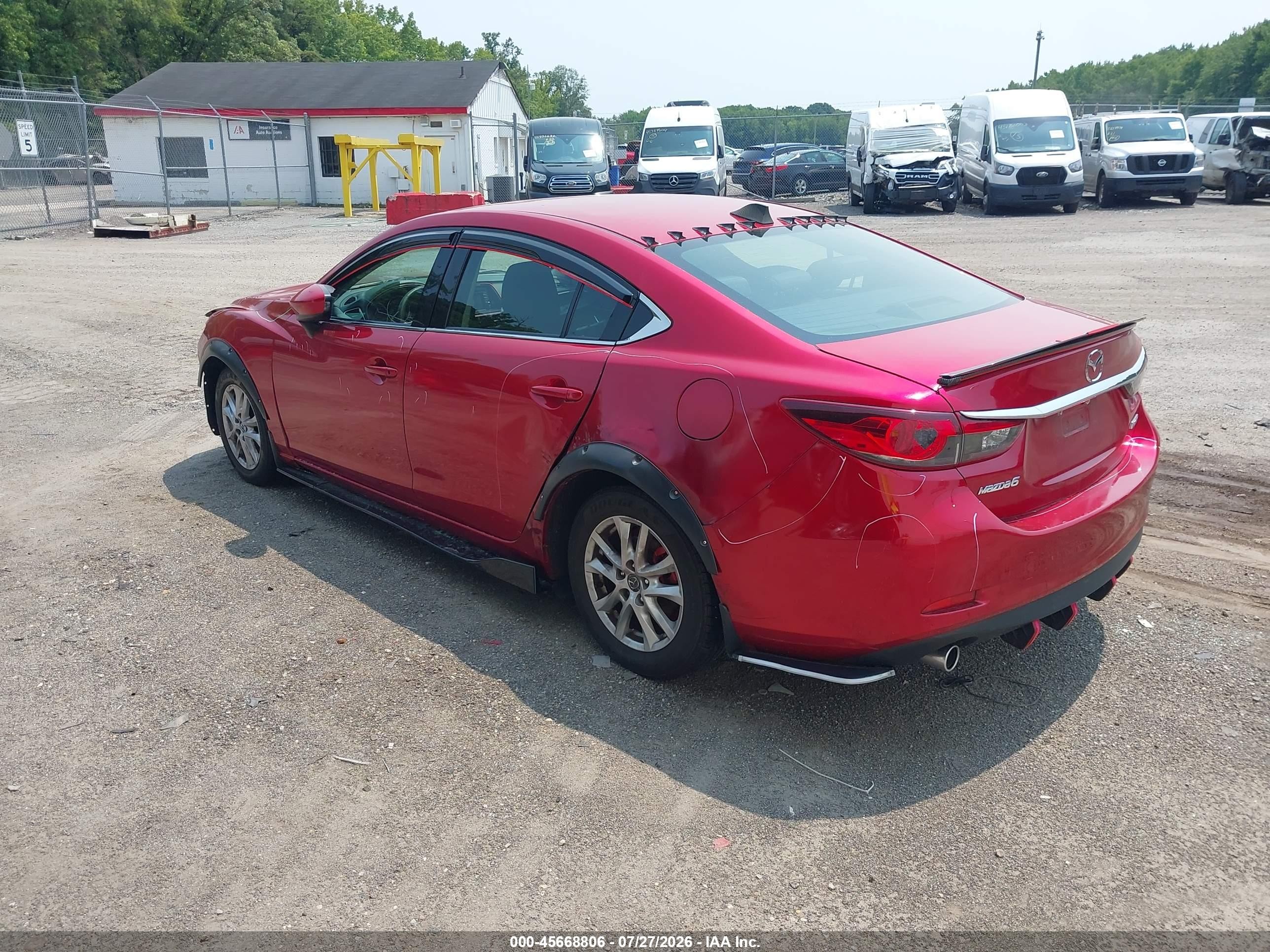 2014 Mazda Mazda6 I Sport Red vin: JM1GJ1U56E1107983
