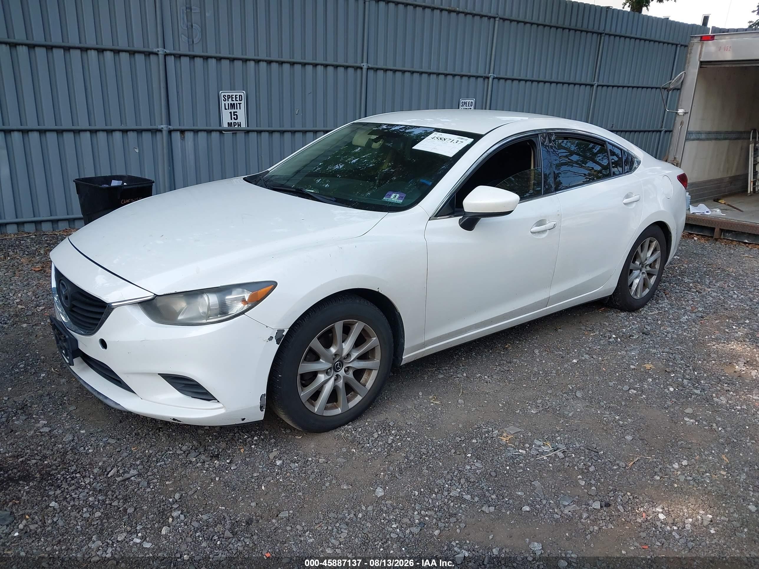 2015 Mazda Mazda6 I Sport Белый vin: JM1GJ1U56F1191076