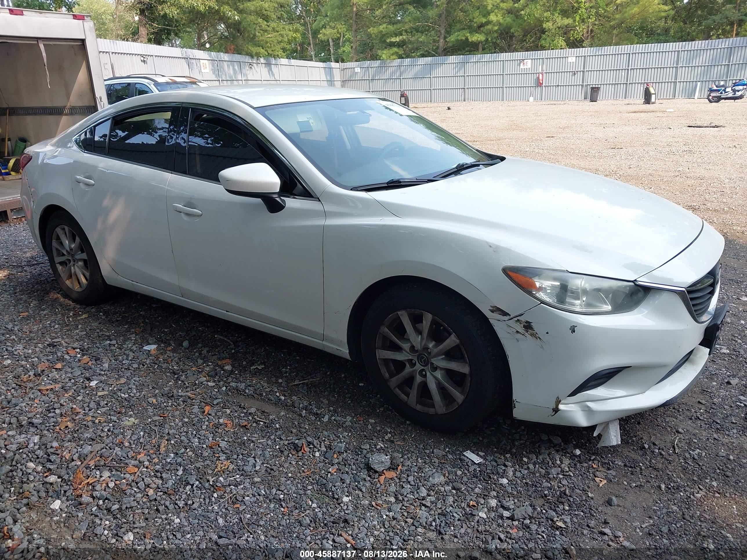 2015 Mazda Mazda6 I Sport White vin: JM1GJ1U56F1191076