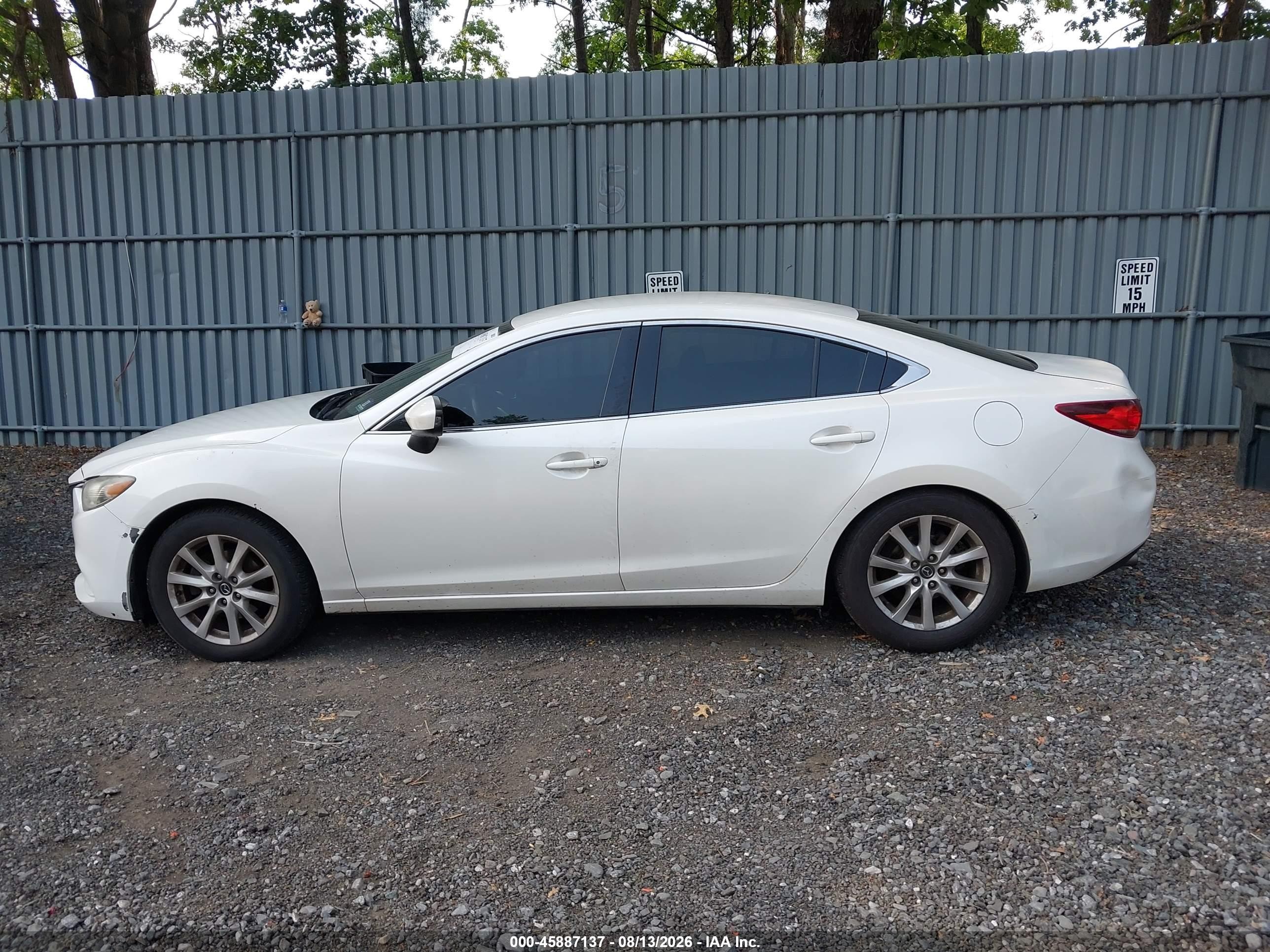 2015 Mazda Mazda6 I Sport Белый vin: JM1GJ1U56F1191076