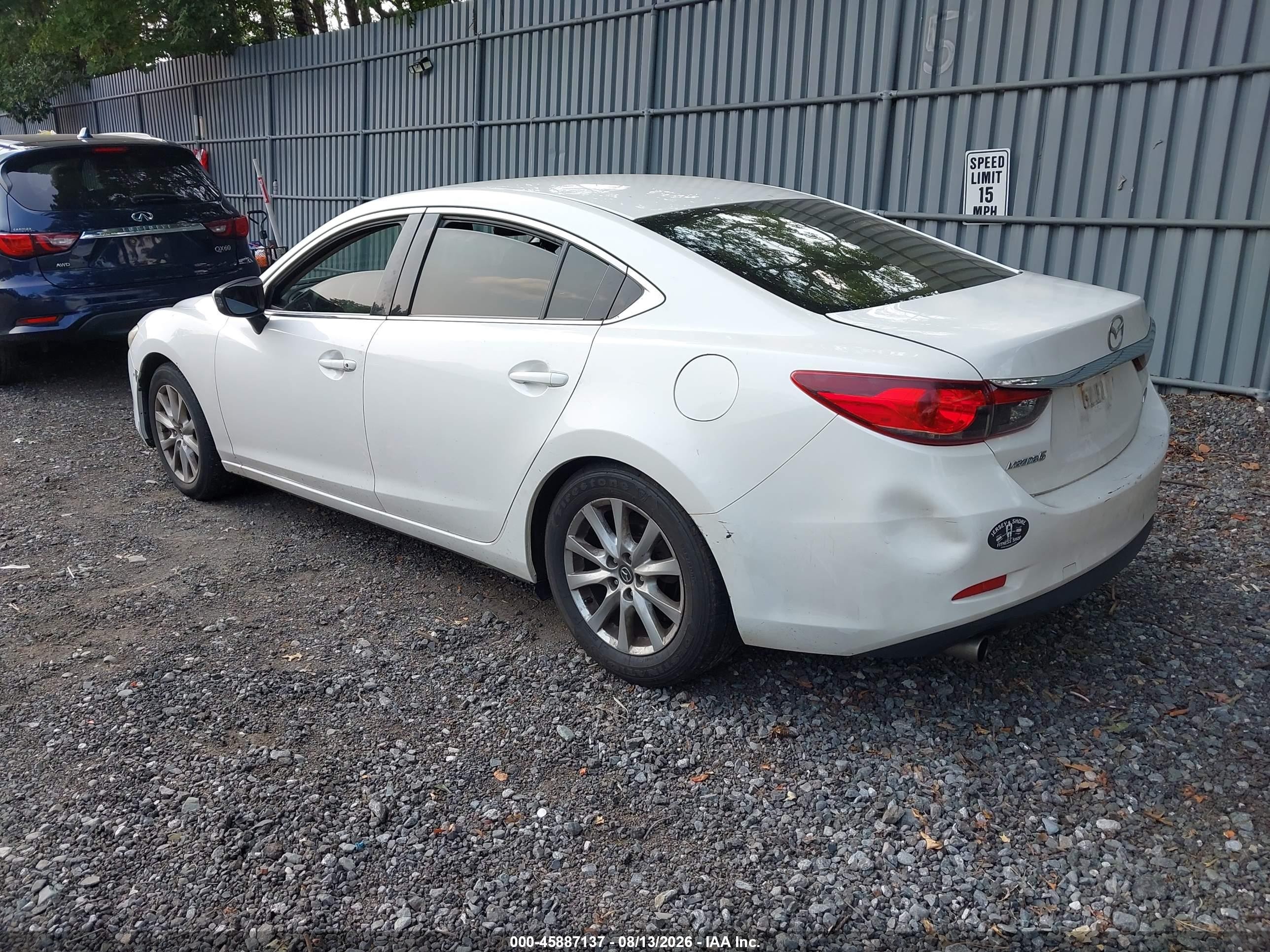 2015 Mazda Mazda6 I Sport Белый vin: JM1GJ1U56F1191076