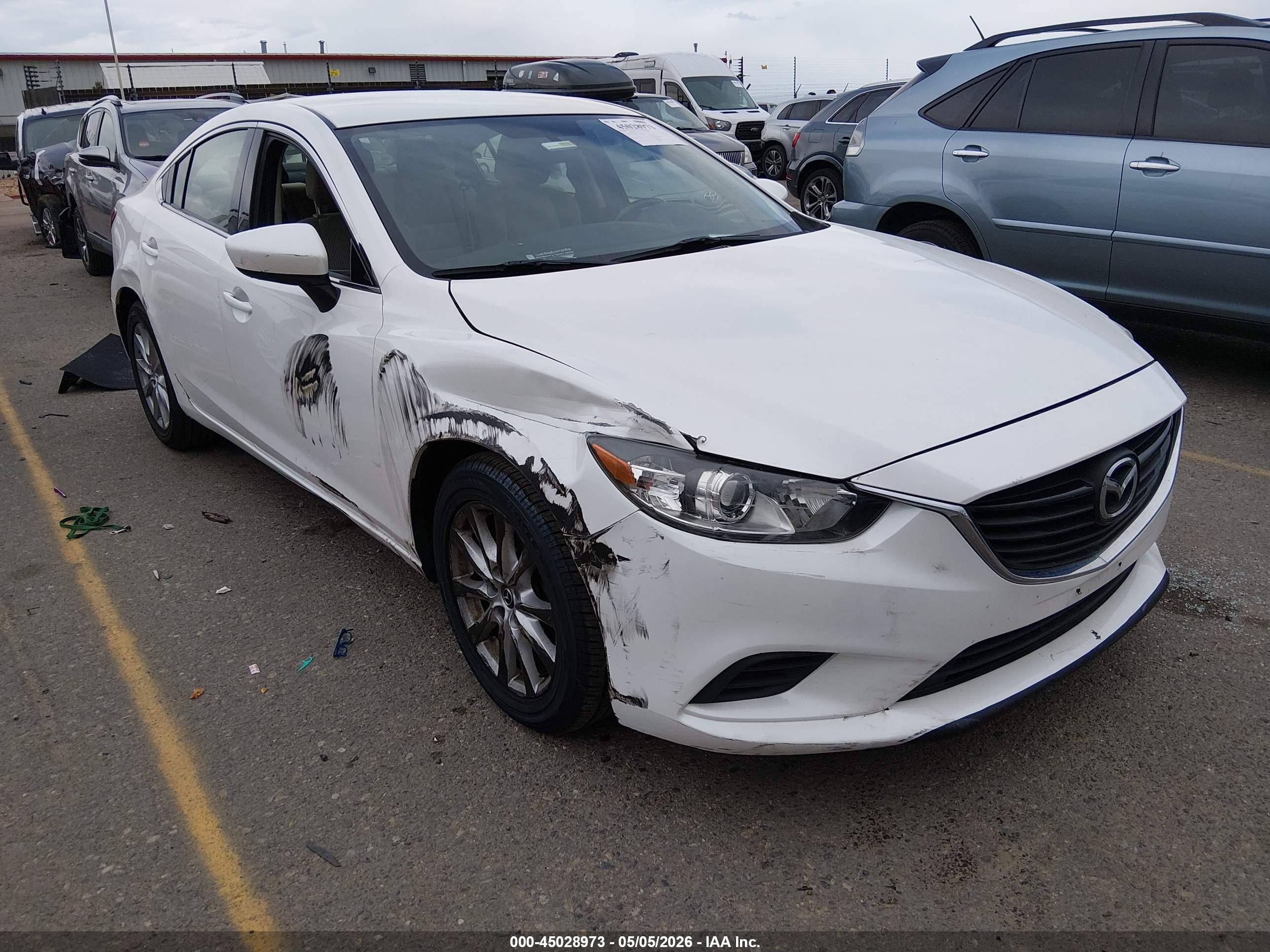 2015 Mazda Mazda6 I Sport White vin: JM1GJ1U58F1180323