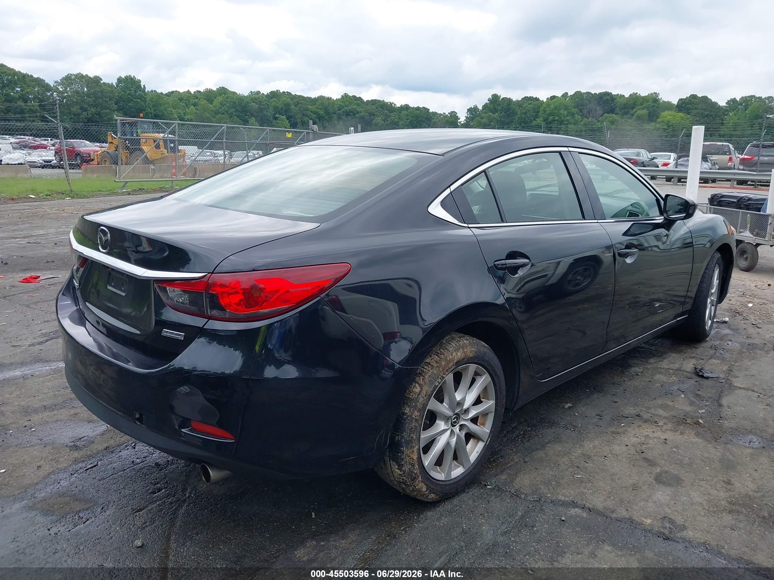 2015 Mazda Mazda6 I Sport Черный vin: JM1GJ1U58F1210095