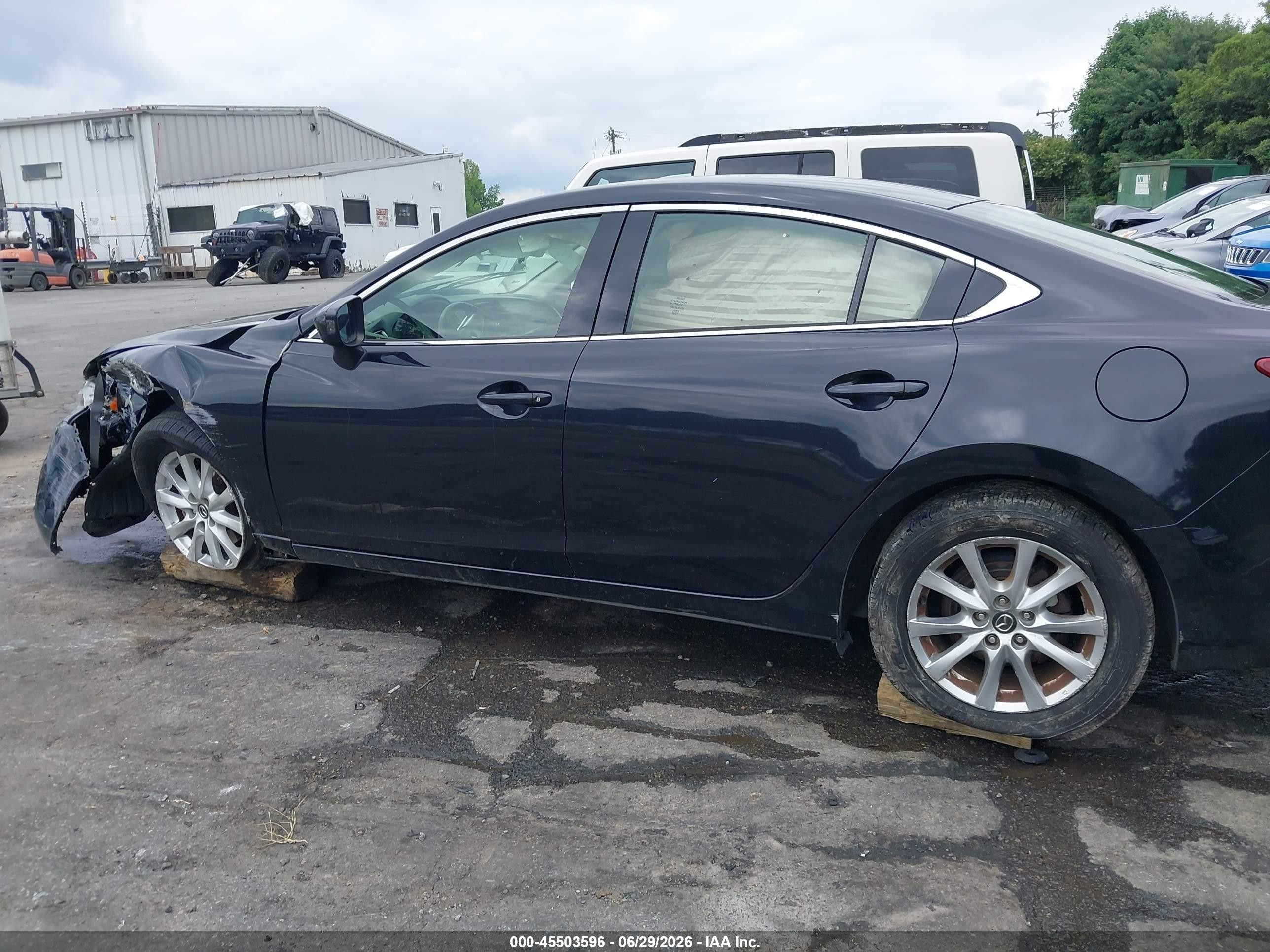 2015 Mazda Mazda6 I Sport Черный vin: JM1GJ1U58F1210095