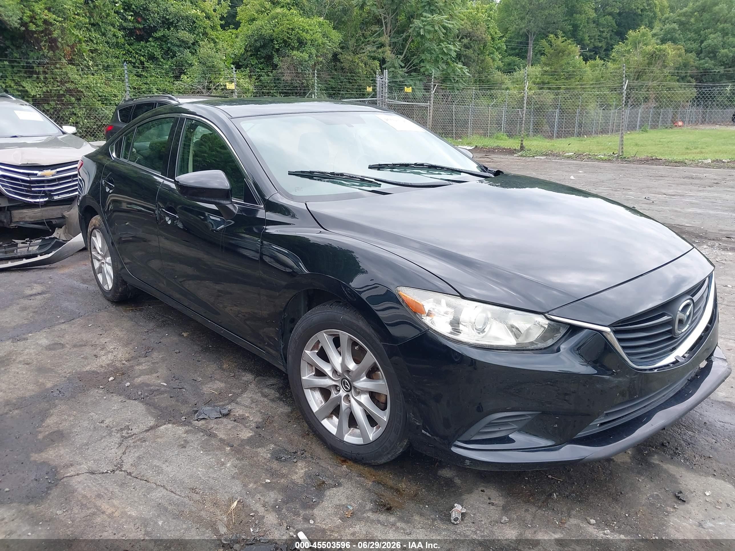 2015 Mazda Mazda6 I Sport Черный vin: JM1GJ1U58F1210095