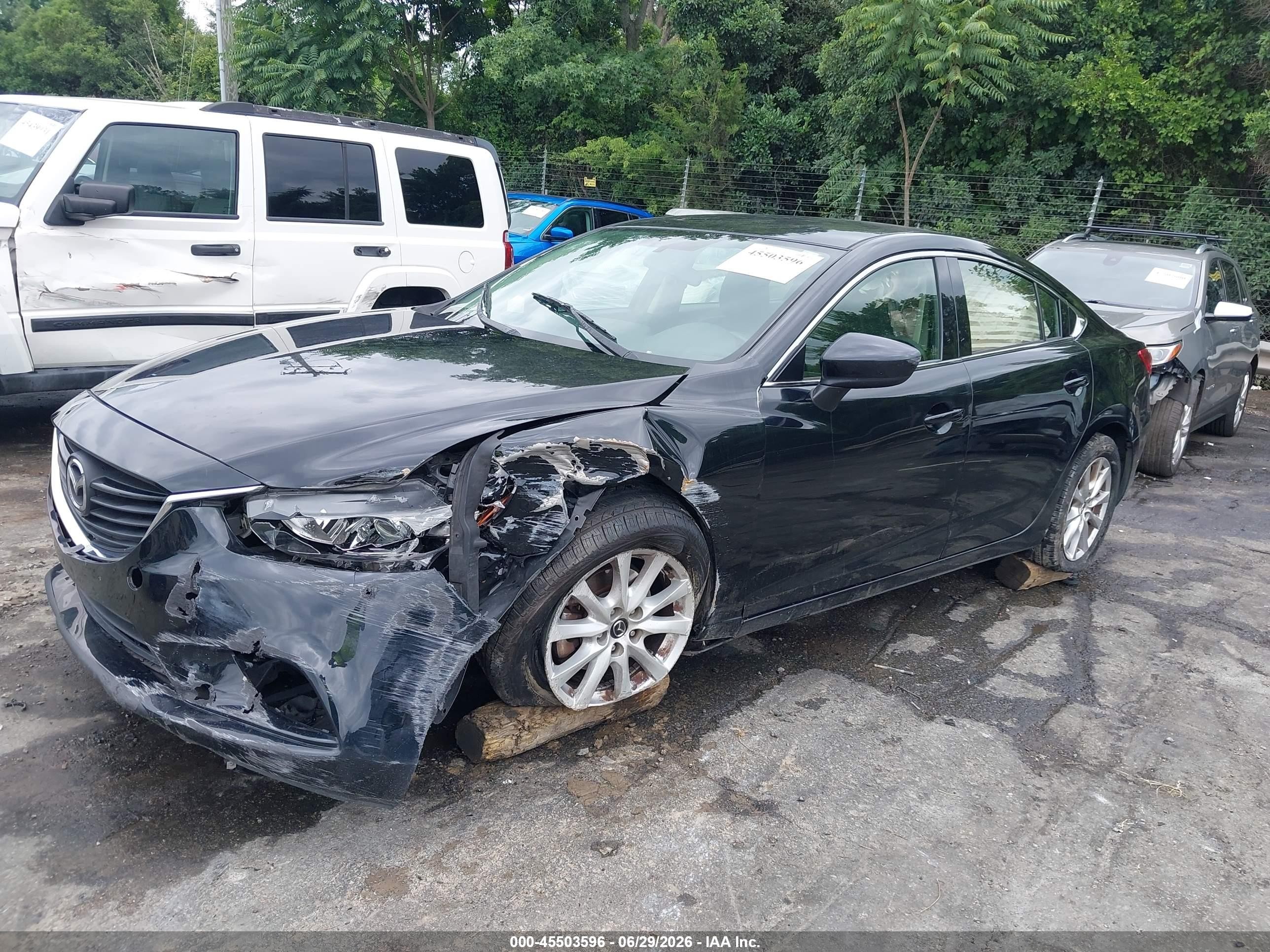 2015 Mazda Mazda6 I Sport Черный vin: JM1GJ1U58F1210095