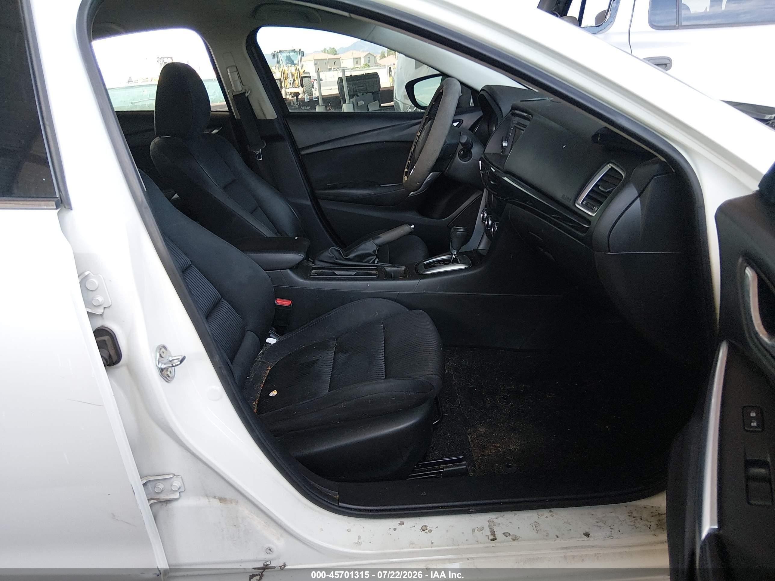 2014 Mazda Mazda6 I Sport White vin: JM1GJ1U59E1107279