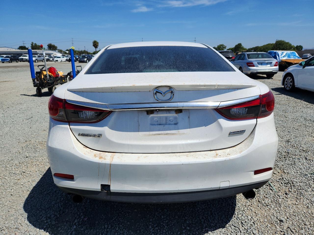 2015 Mazda 6 Sport White vin: JM1GJ1U59F1208131