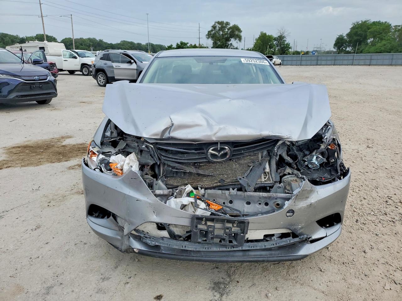 2015 Mazda 6 Sport Серебряный vin: JM1GJ1U60F1174668