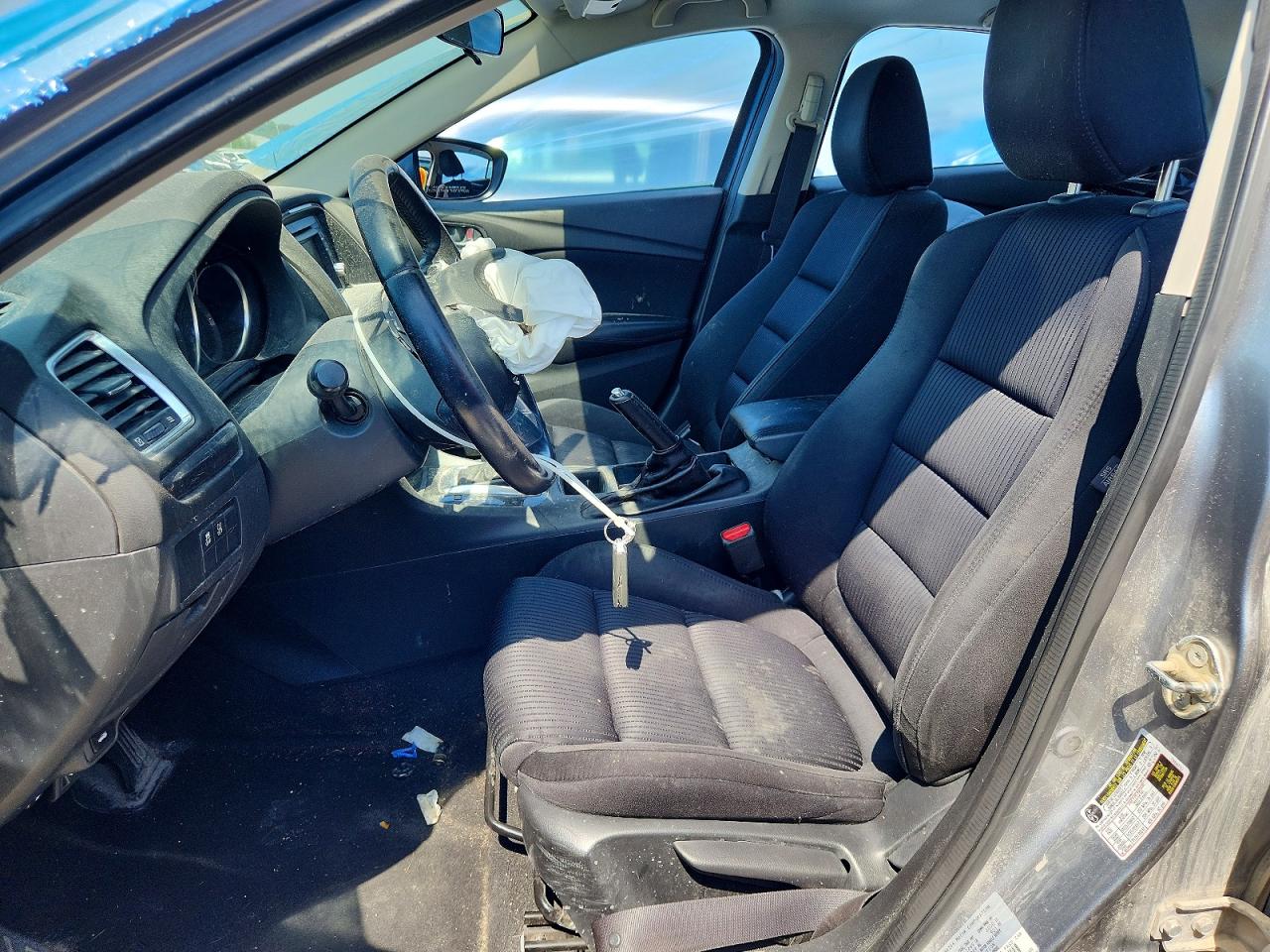 2015 Mazda 6 Sport Серебряный vin: JM1GJ1U60F1174668